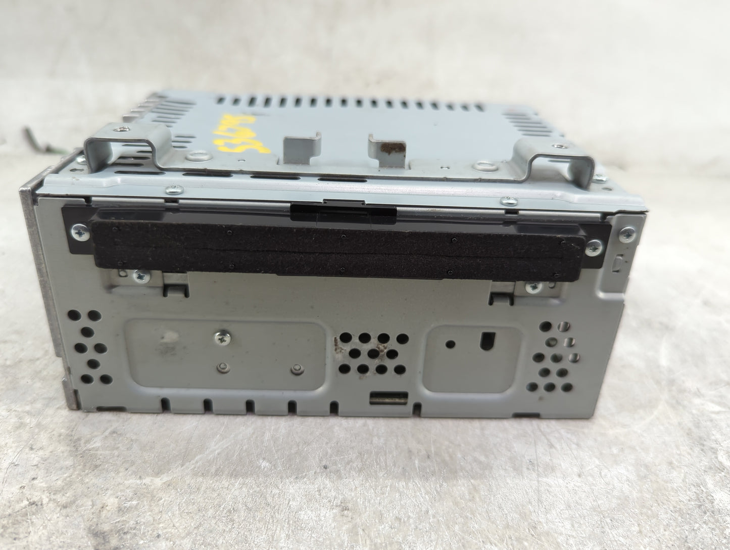 2013-2015 Ford Escape Radio AM FM Cd Player Receiver Replacement P/N:CJ5T-19C107-BH Fits Fits 2013 2014 2015 OEM Used Auto P