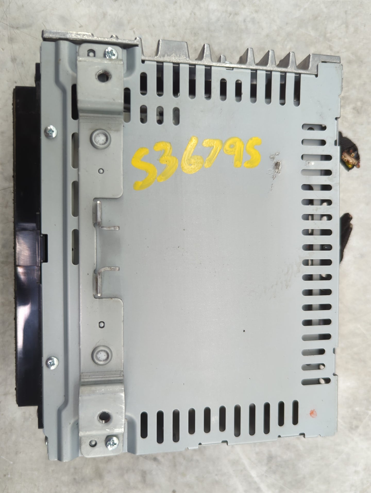 2013-2015 Ford Escape Radio AM FM Cd Player Receiver Replacement P/N:CJ5T-19C107-BH Fits Fits 2013 2014 2015 OEM Used Auto P