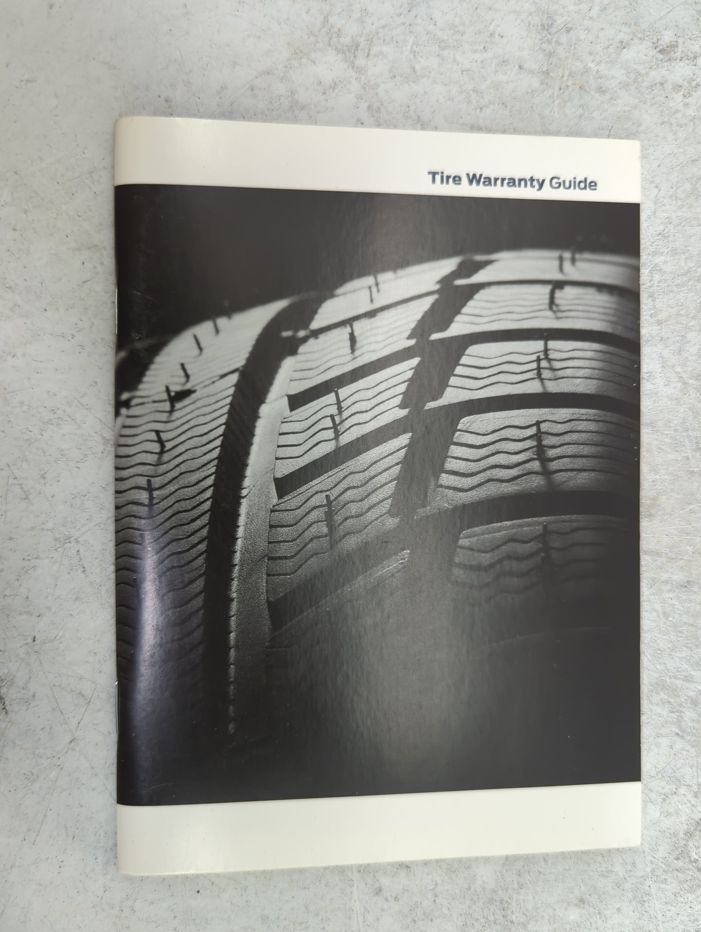 2014 Ford Escape Owners Manual Book Guide P/N:EJ5J19A321AB OEM Used Auto Parts - Oemusedautoparts1.com