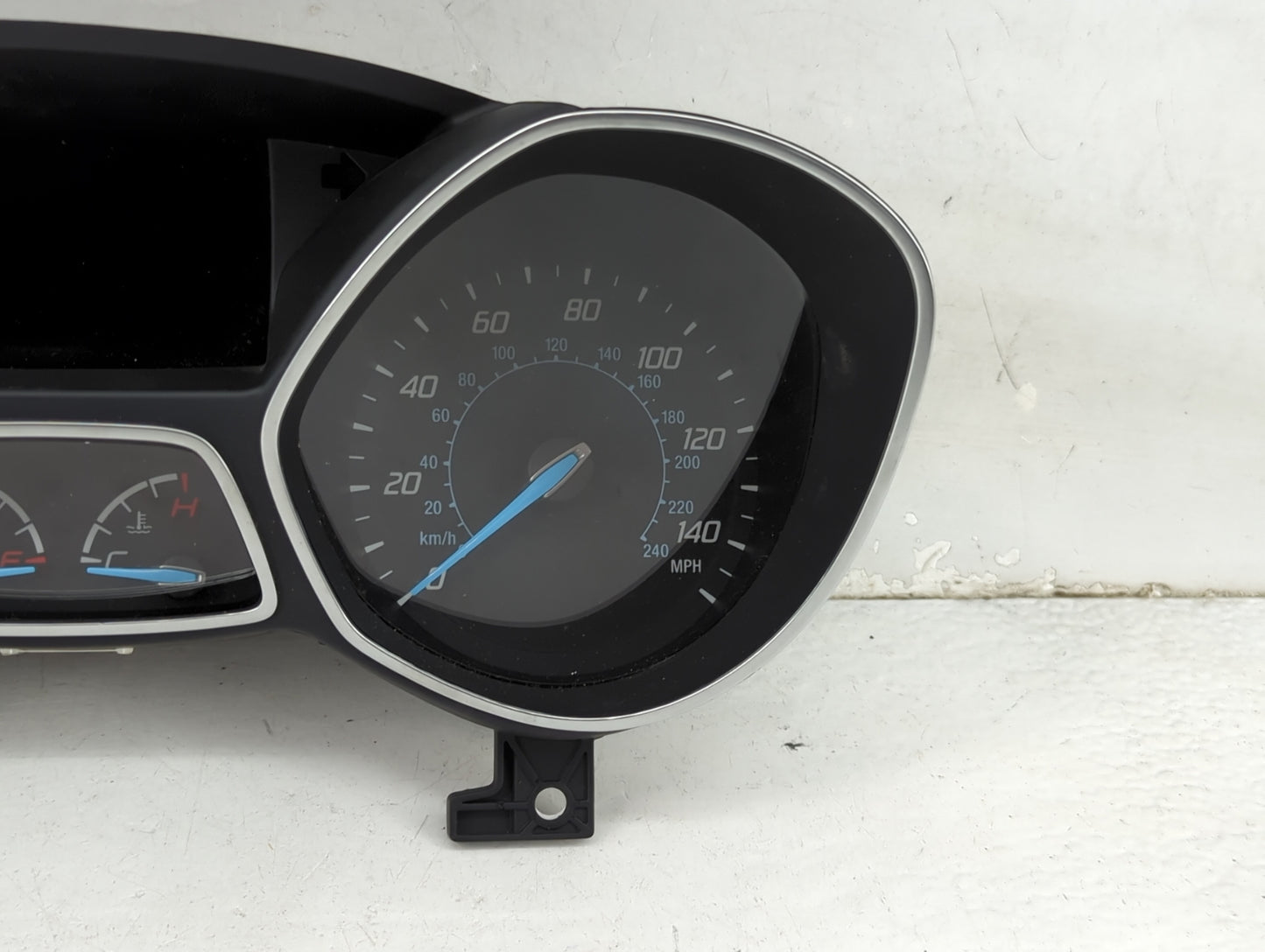 2013-2014 Ford Escape Instrument Cluster Speedometer Gauges P/N:DJ5T-10849-TF 5DTF60553A Miles: Fits Fits 2013 2014 OEM Used