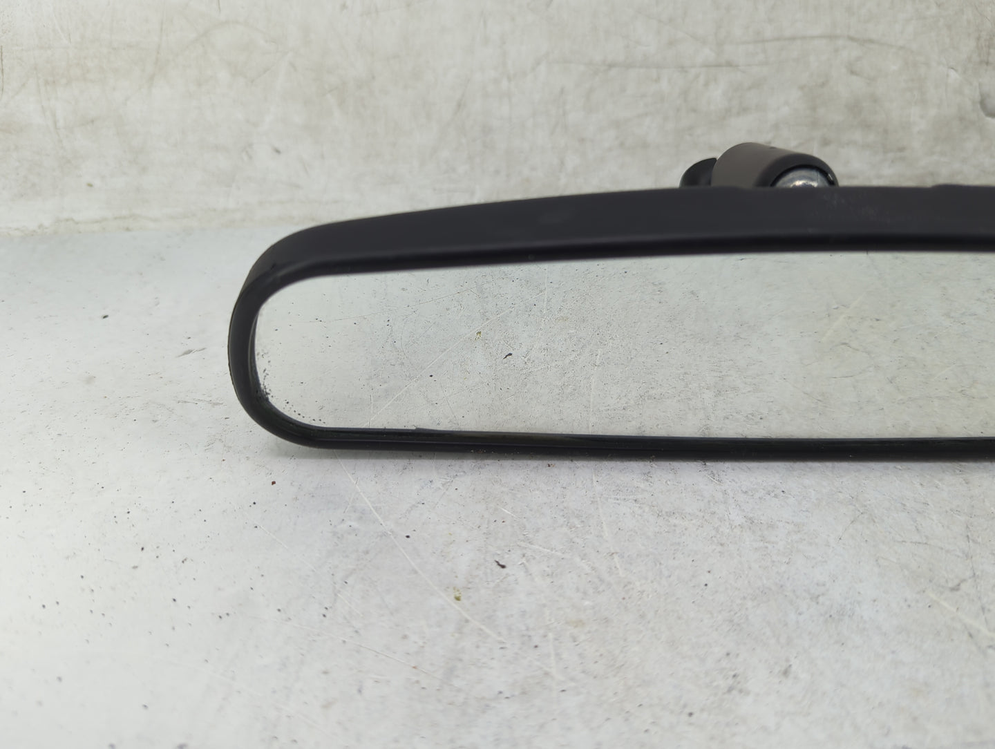 2001-2016 Ford Escape Interior Rear View Mirror Replacement OEM P/N:8011681 031681 Fits OEM Used Auto Parts - Oemusedautopar