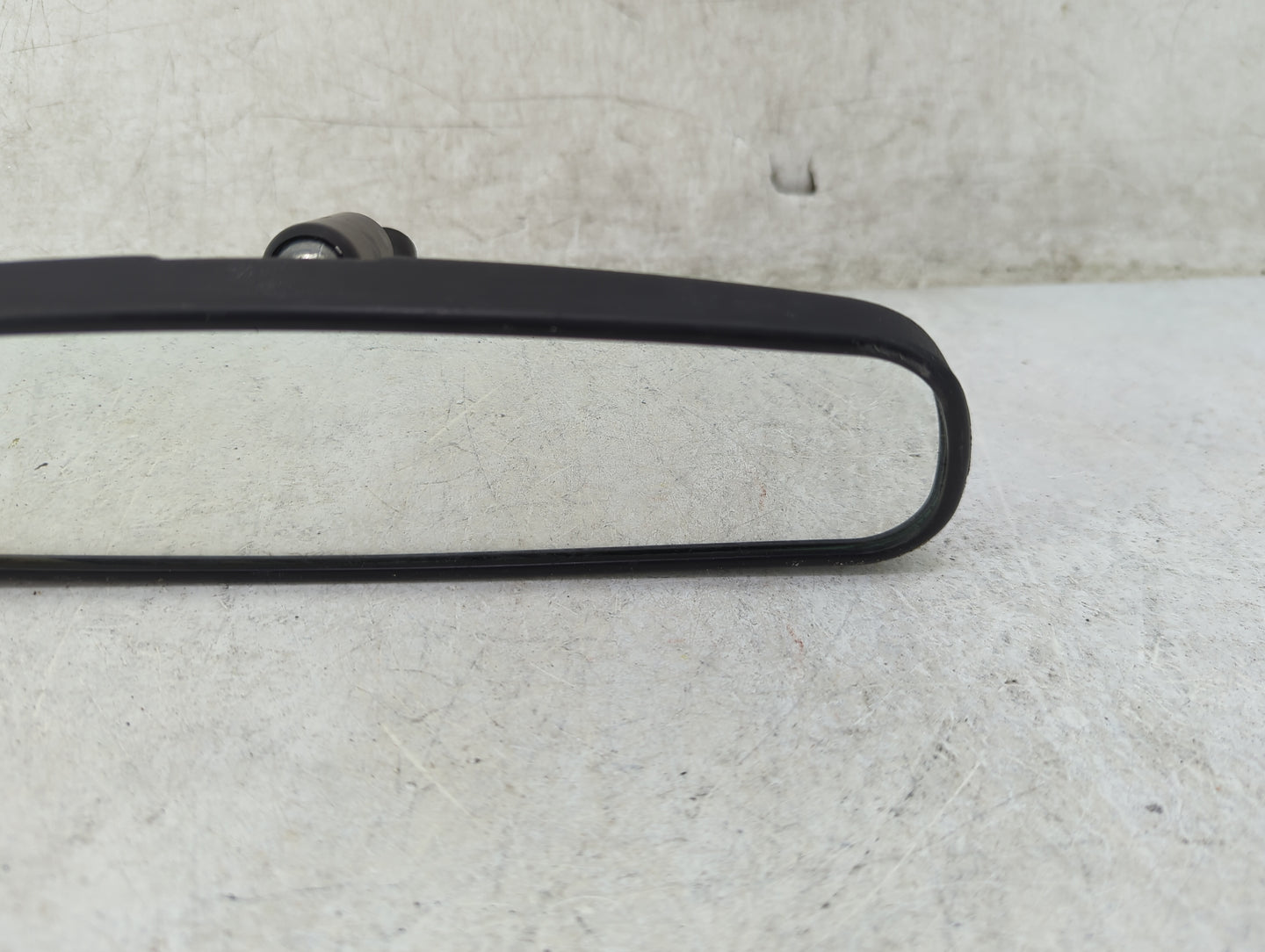 2001-2016 Ford Escape Interior Rear View Mirror Replacement OEM P/N:8011681 031681 Fits OEM Used Auto Parts - Oemusedautopar