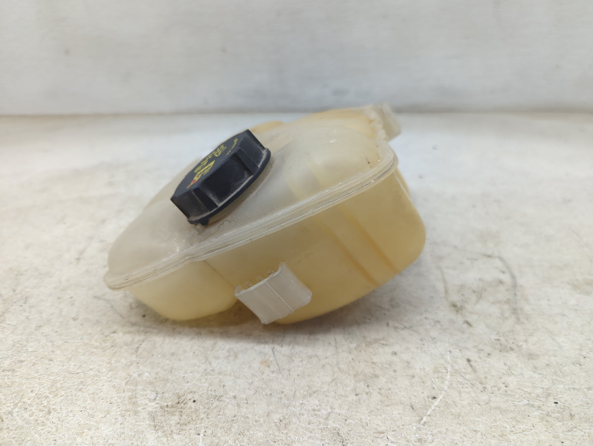 2013-2016 Ford Escape Radiator Coolant Overflow Expansion Tank Bottle 1465531 - Oemusedautoparts1.com