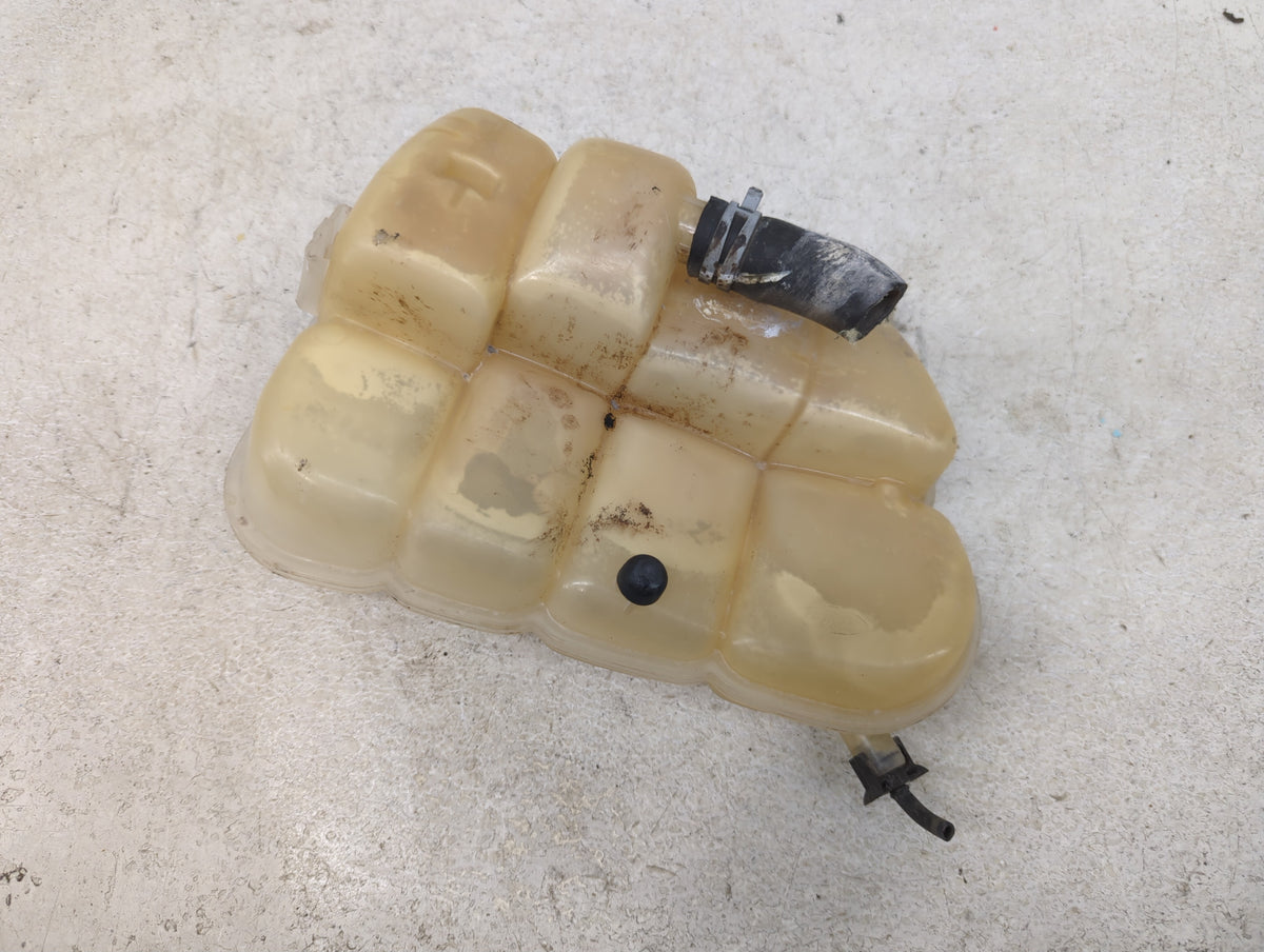 2013-2016 Ford Escape Radiator Coolant Overflow Expansion Tank Bottle 1465531 - Oemusedautoparts1.com