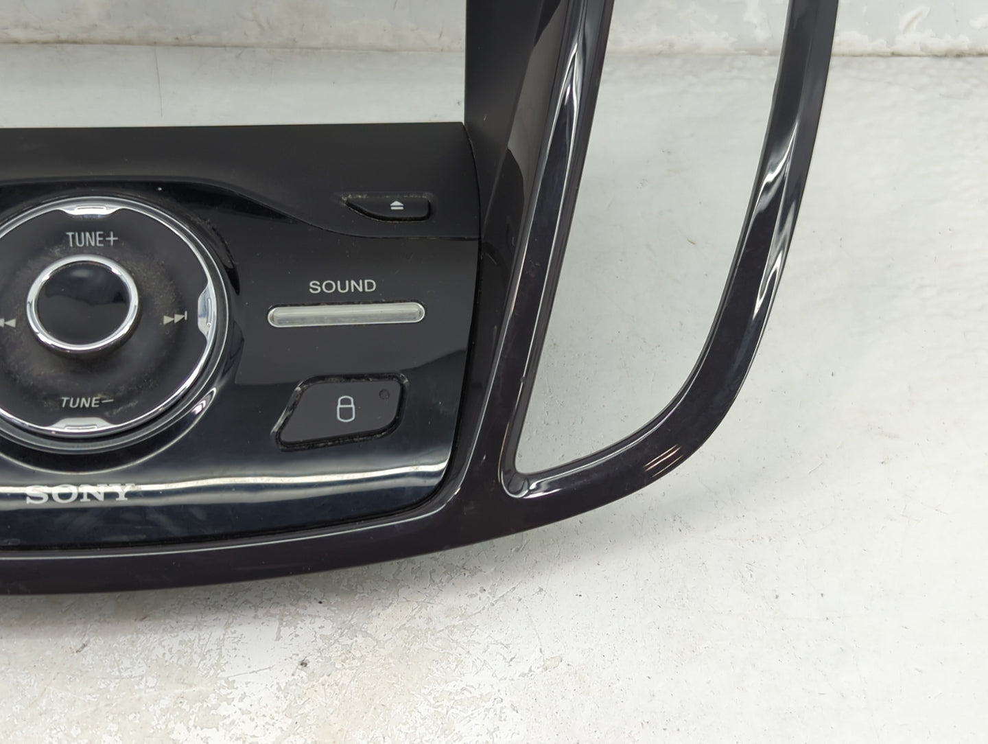 2013-2016 Ford Escape Radio Control Panel 1466234 - Oemusedautoparts1.com