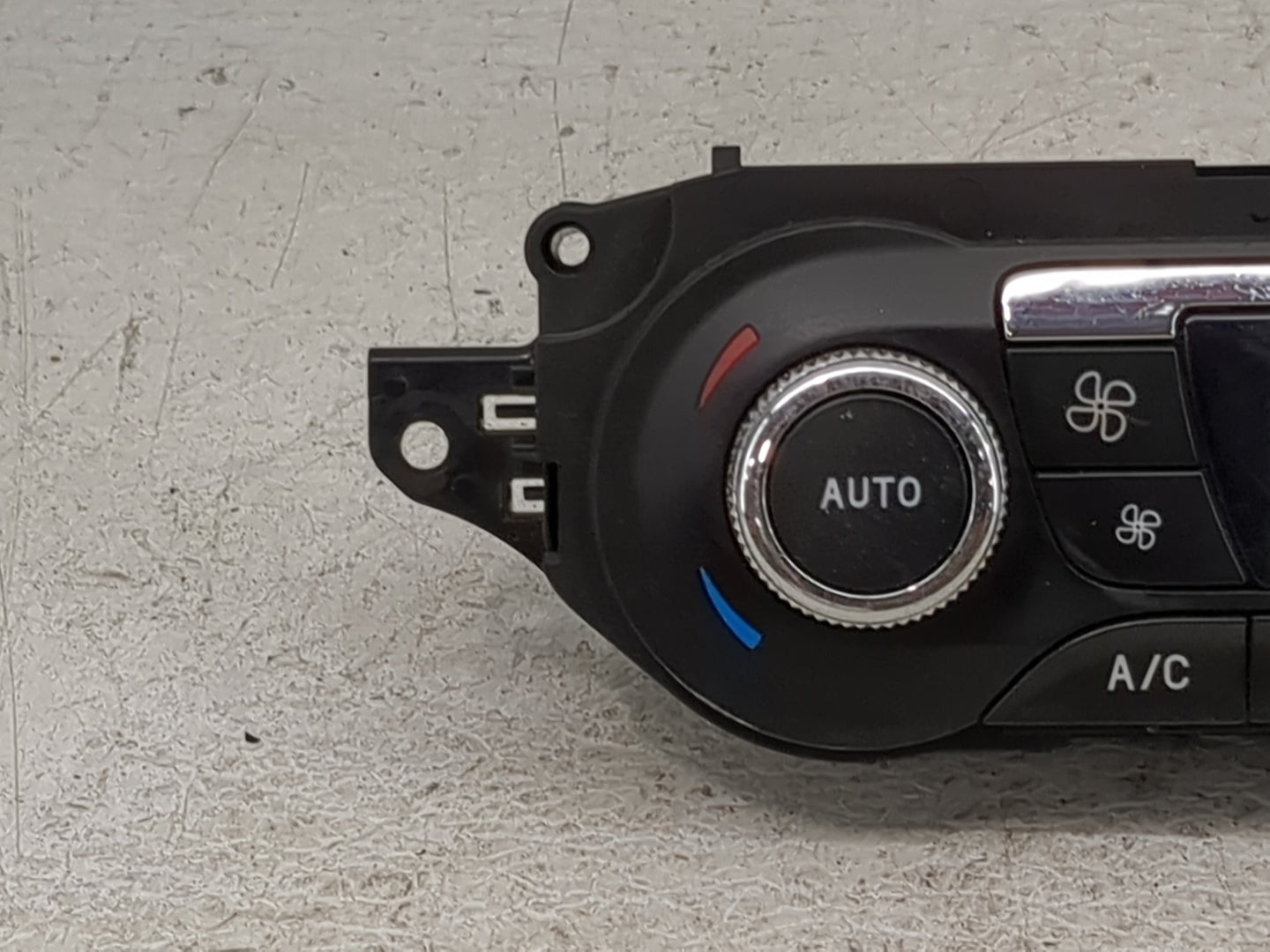 2013-2015 Ford Escape Climate Control Module Temperature AC/Heater Replacement P/N:CJ5T-18C612-BC Fits Fits 2013 2014 2015 O