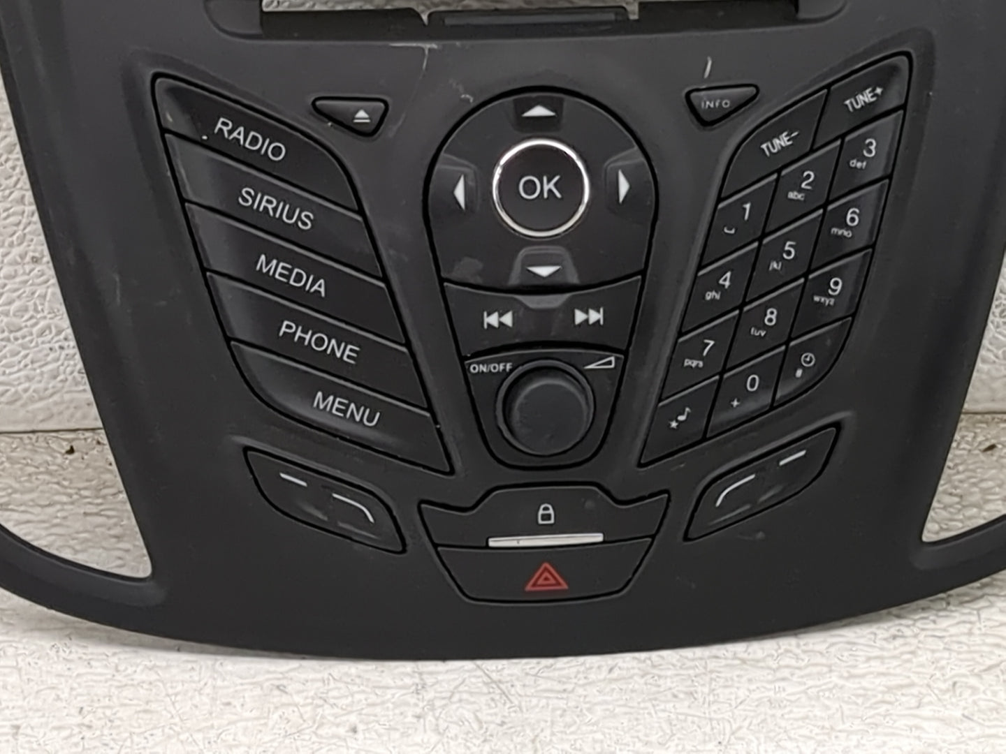 2013-2016 Ford Escape Radio Control Panel 1467645 - Oemusedautoparts1.com