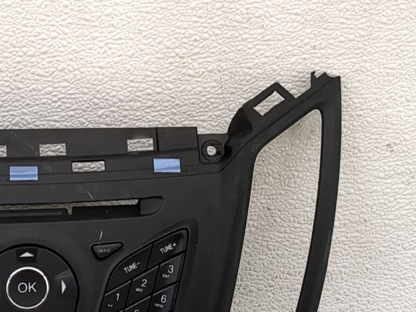 2013-2016 Ford Escape Radio Control Panel 1467645 - Oemusedautoparts1.com