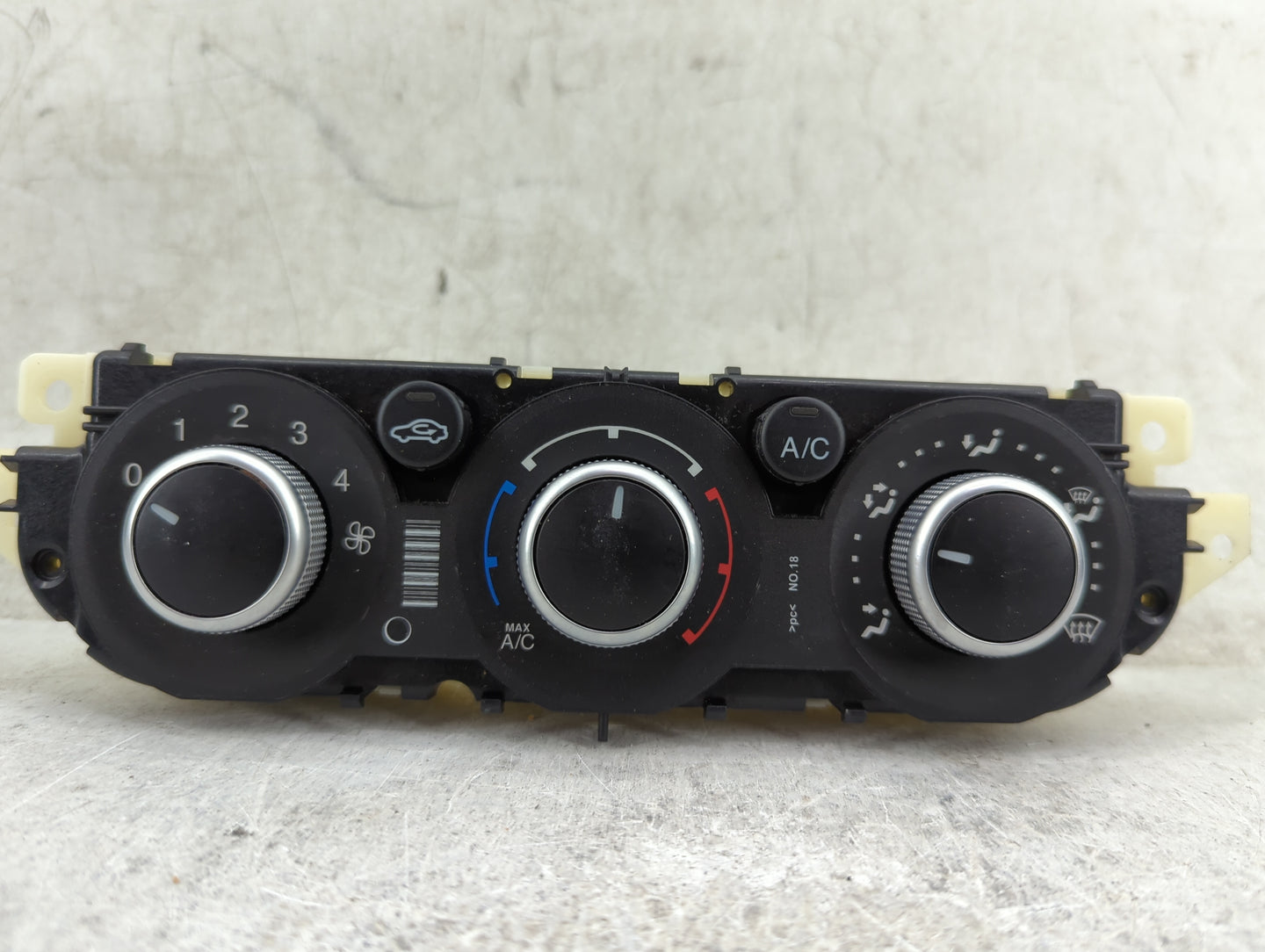 2013-2016 Ford Escape Climate Control Module Temperature AC/Heater Replacement P/N:CJ5T-19980-CK Fits Fits 2013 2014 2015 20