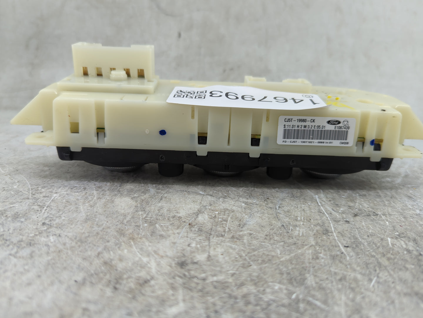 2013-2016 Ford Escape Climate Control Module Temperature AC/Heater Replacement P/N:CJ5T-19980-CK Fits Fits 2013 2014 2015 20
