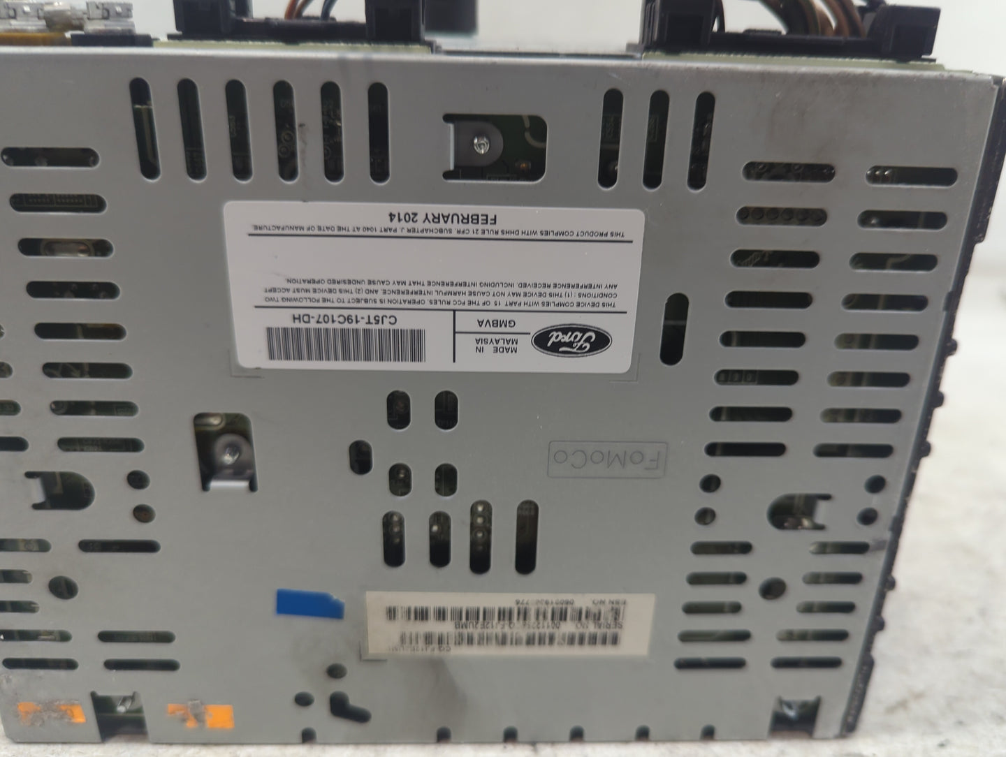2013-2015 Ford Escape Radio AM FM Cd Player Receiver Replacement P/N:CJ5T-19C107-DH Fits Fits 2013 2014 2015 OEM Used Auto P