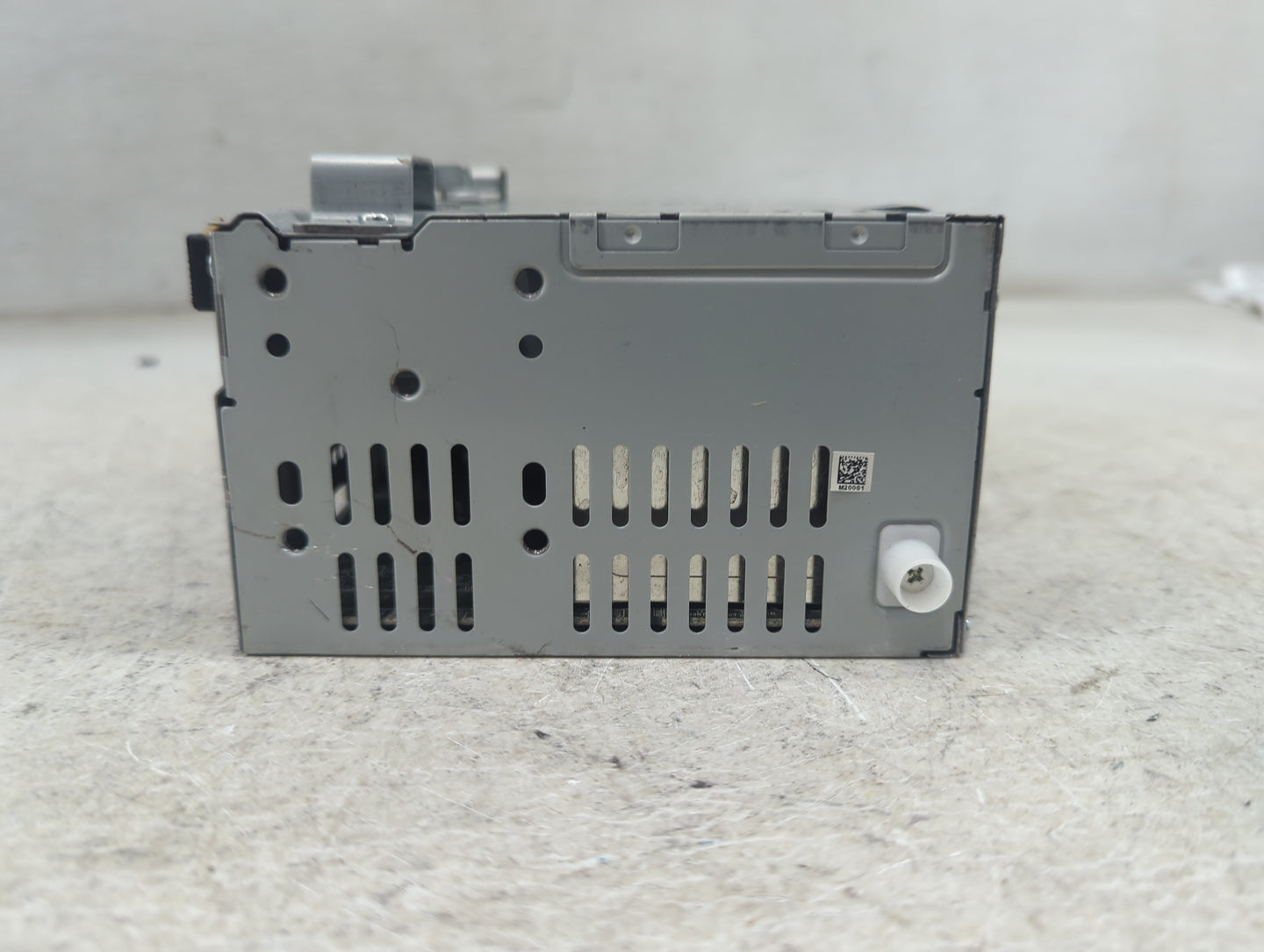 2013-2016 Ford Escape Radio Control Panel 1468591 - Oemusedautoparts1.com
