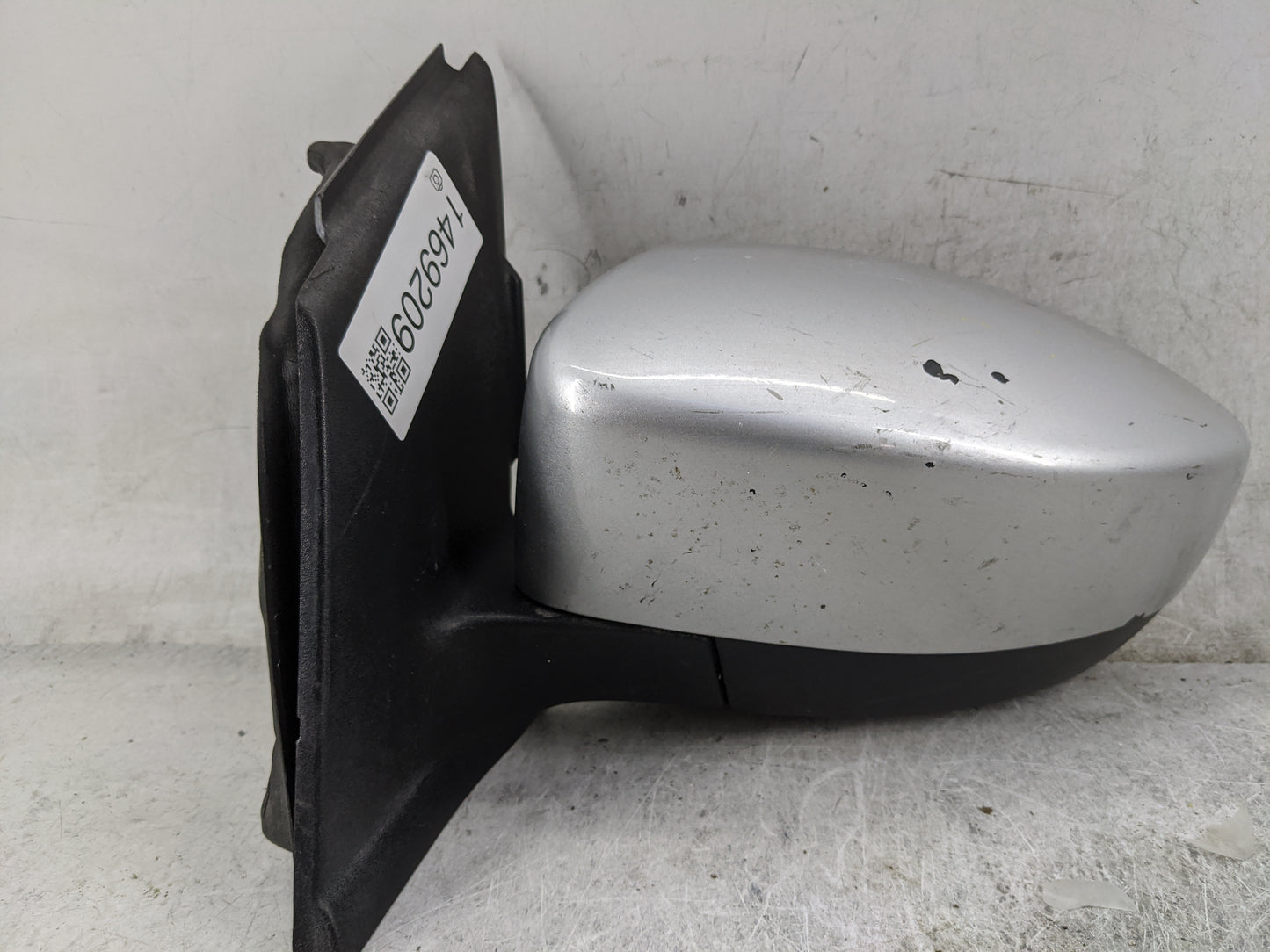 2013-2016 Ford Escape Driver Side View Mirror - Left Door Mirror OEM Used - Oemusedautoparts1.com
