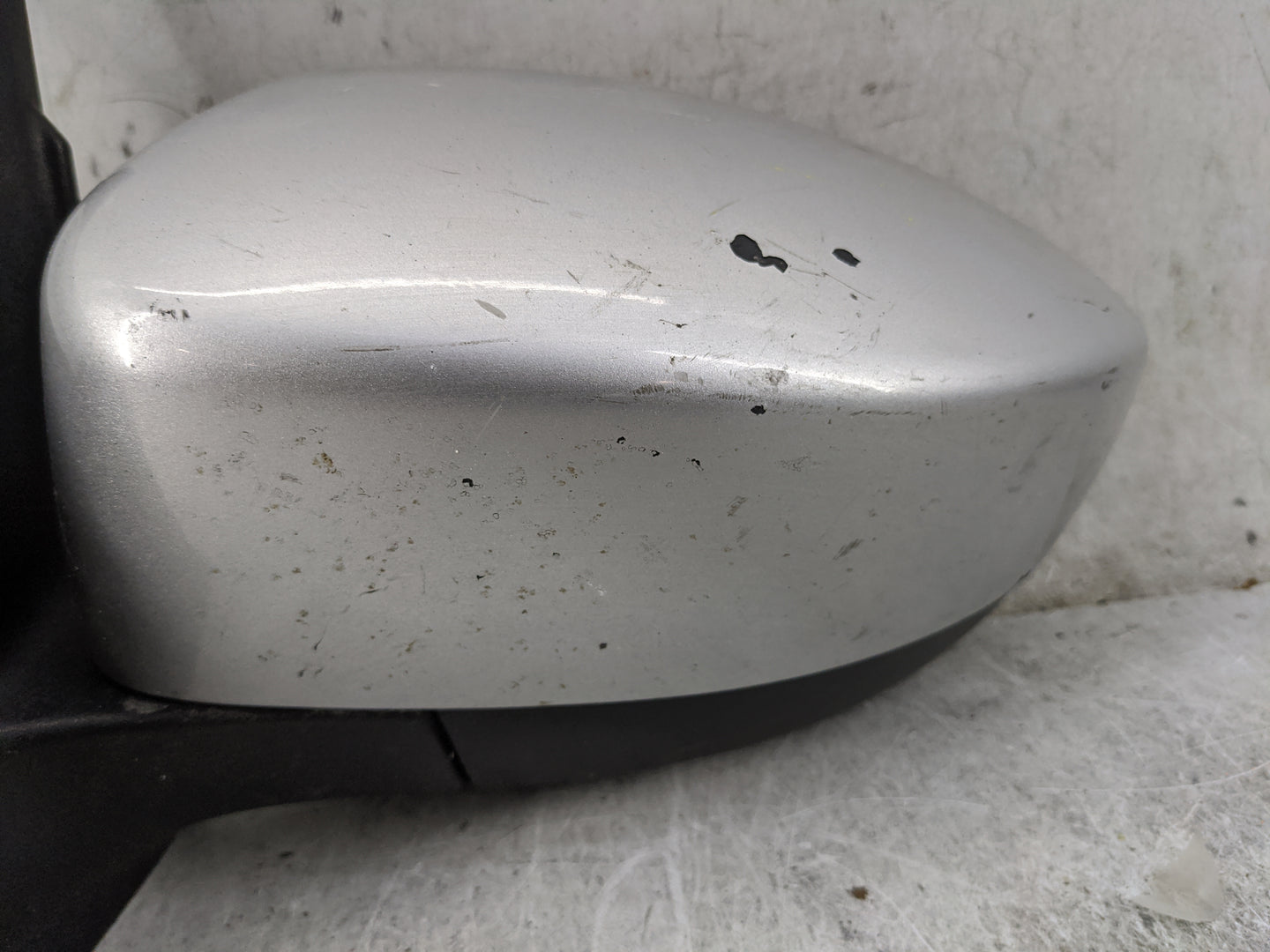 2013-2016 Ford Escape Driver Side View Mirror - Left Door Mirror OEM Used - Oemusedautoparts1.com