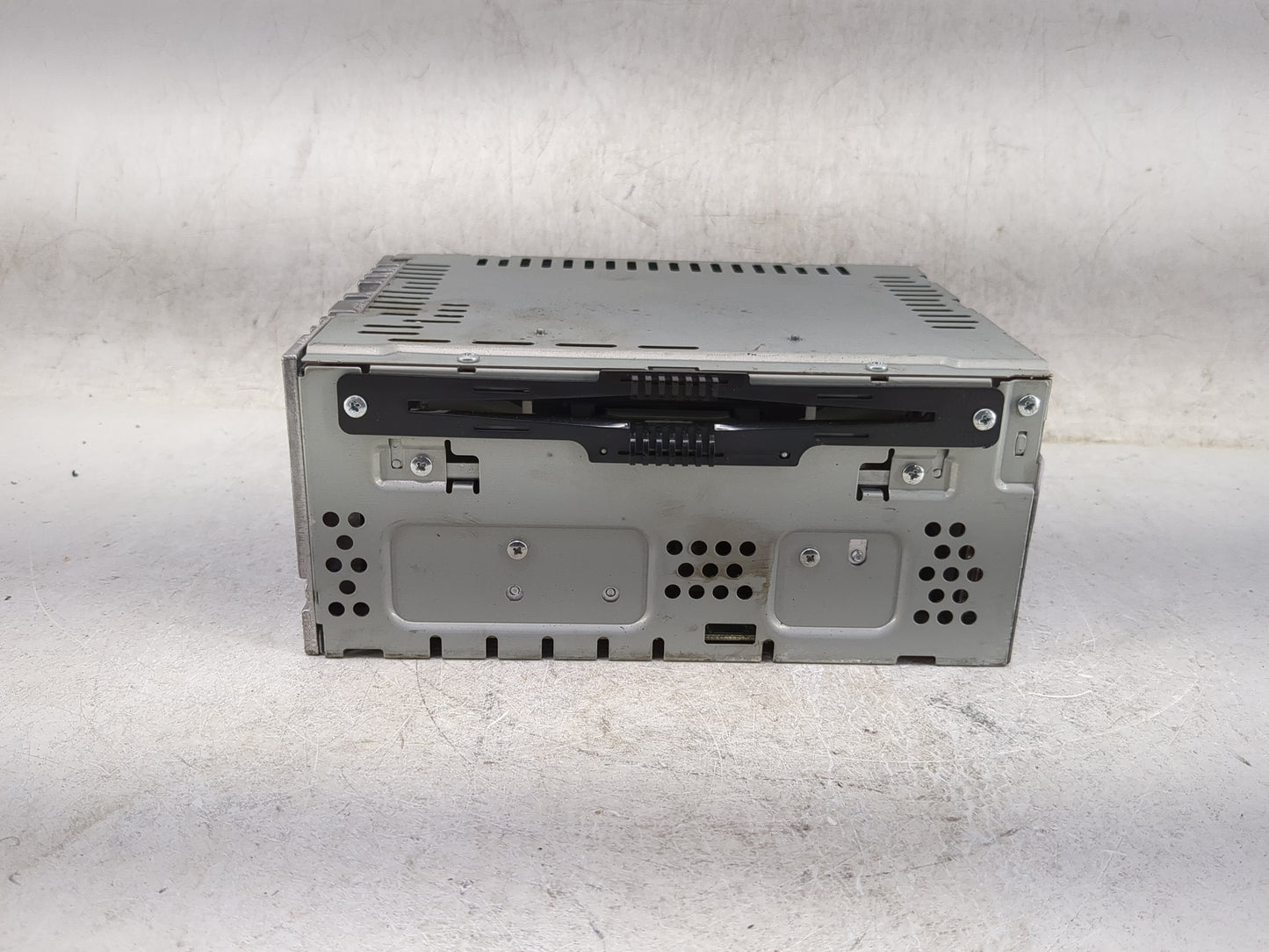 2013-2015 Ford Escape Radio AM FM Cd Player Receiver Replacement P/N:CJ5T-19C107-CJ Fits Fits 2013 2014 2015 OEM Used Auto P
