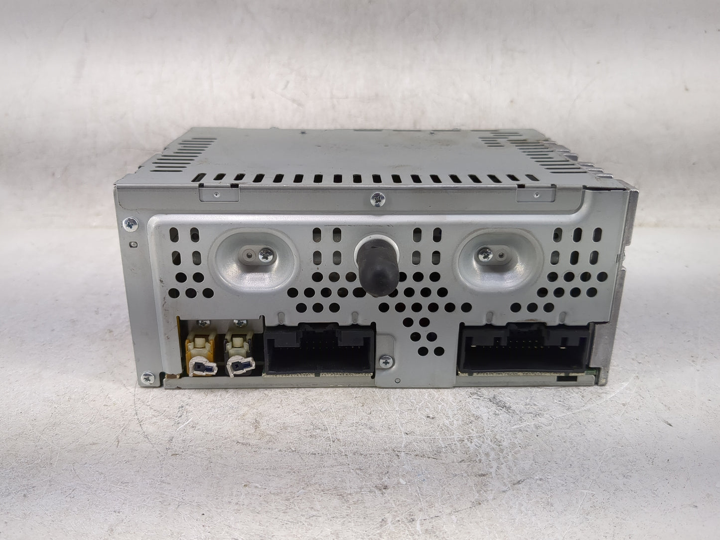 2013-2015 Ford Escape Radio AM FM Cd Player Receiver Replacement P/N:CJ5T-19C107-CJ Fits Fits 2013 2014 2015 OEM Used Auto P