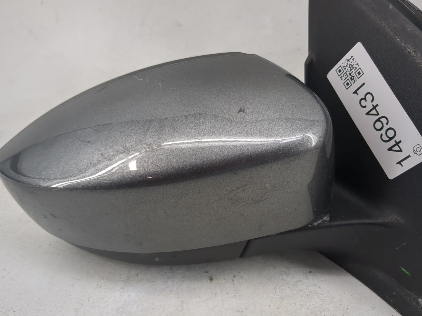 2013-2016 Ford Escape Passenger Side View Mirror - Right Door Mirror OEM Used - Oemusedautoparts1.com