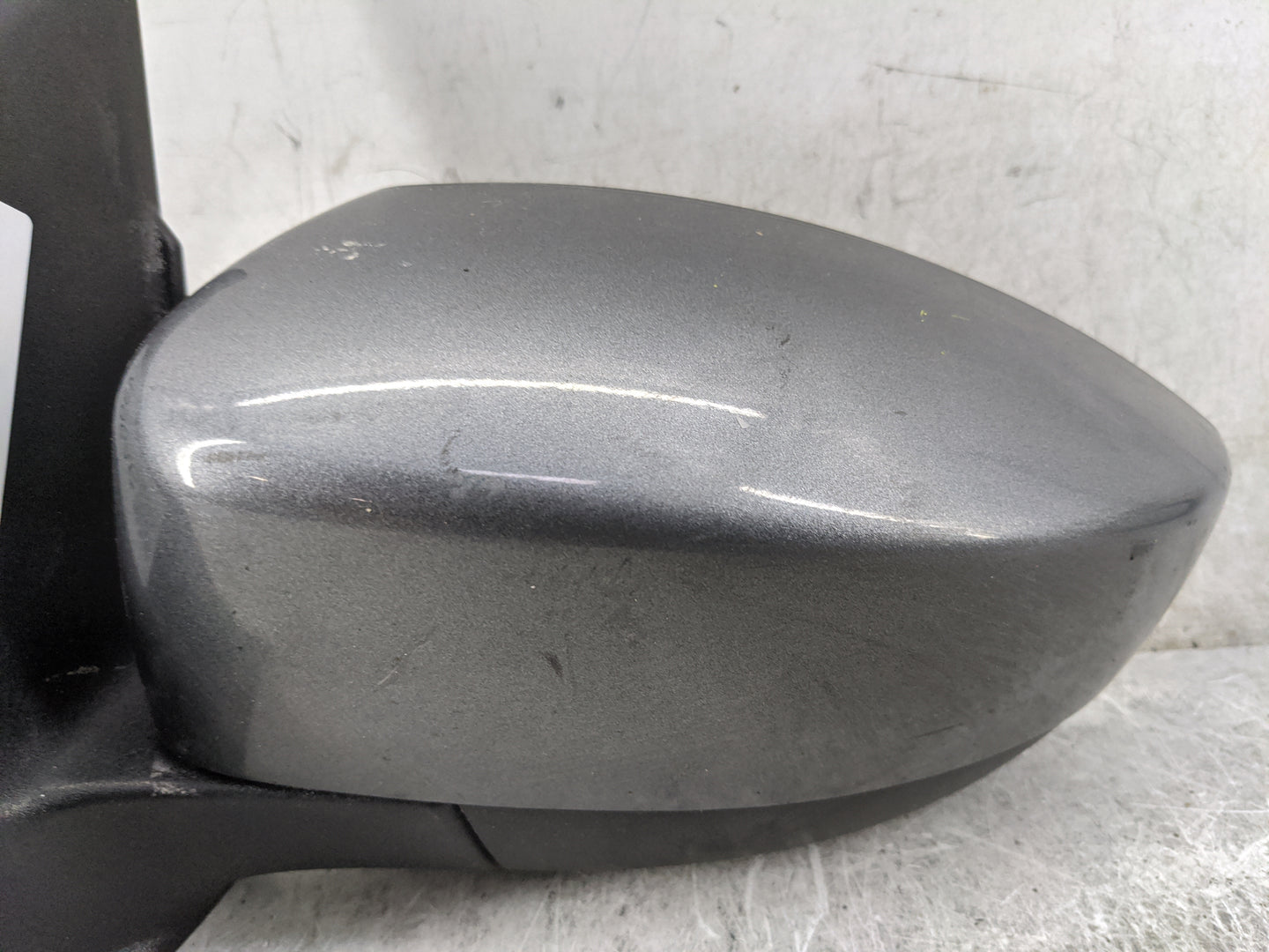2013-2016 Ford Escape Driver Side View Mirror - Left Door Mirror OEM Used - Oemusedautoparts1.com