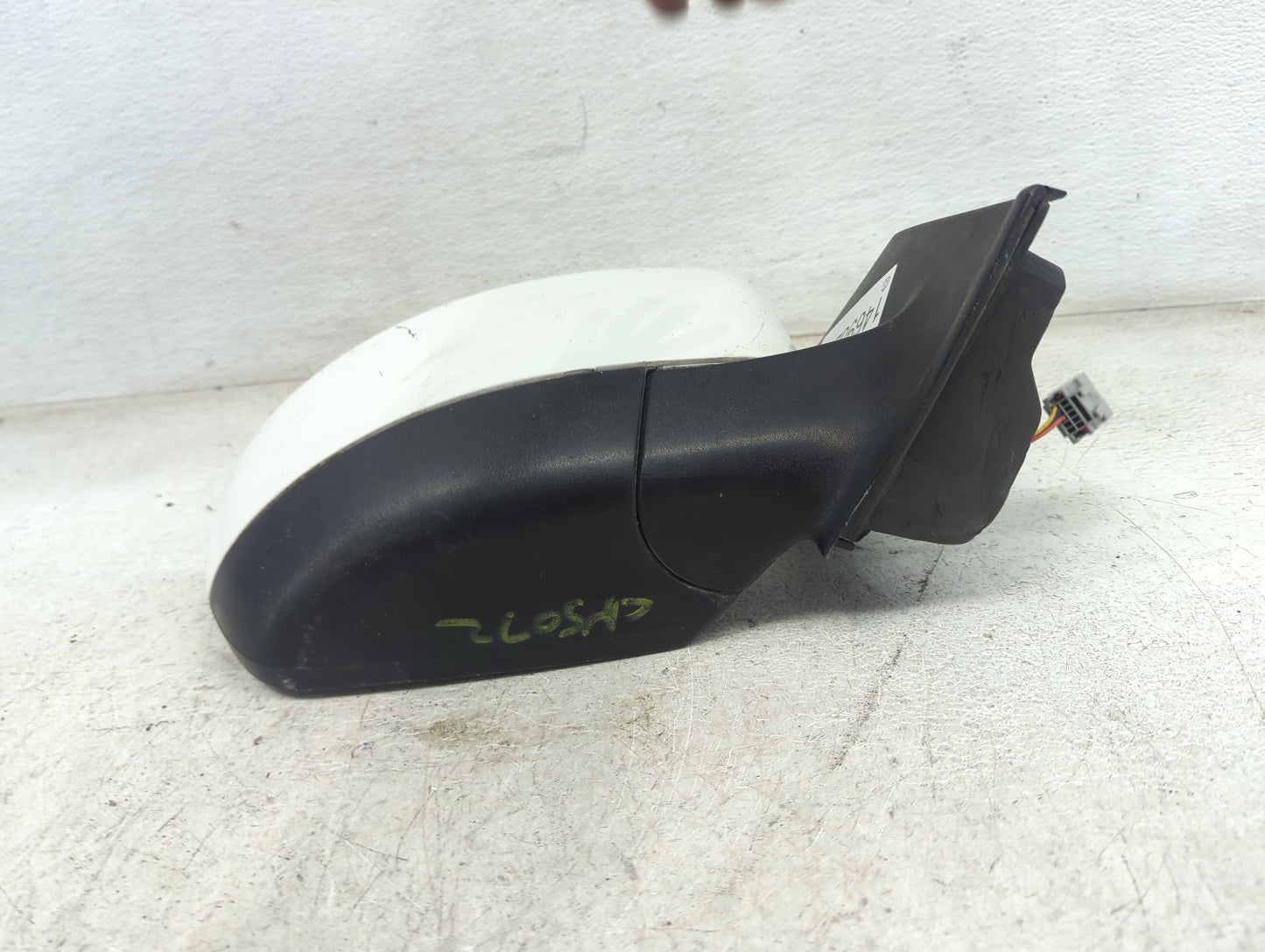 2013-2016 Ford Escape Passenger Side View Mirror - Right Door Mirror OEM Used - Oemusedautoparts1.com