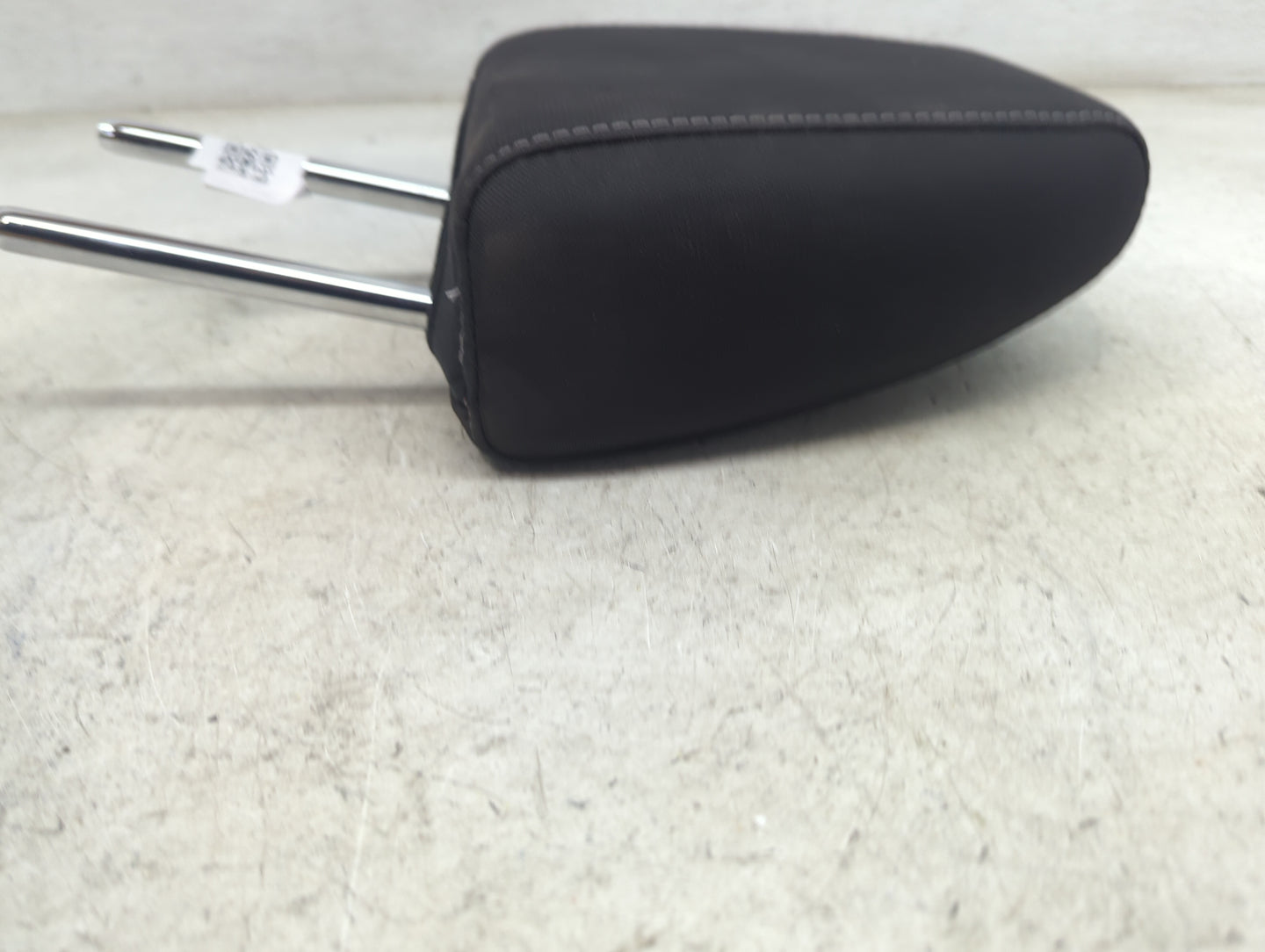 2013-2015 Ford Escape Headrest Head Rest Rear Seat Fits Fits 2013 2014 2015 OEM Used Auto Parts - Oemusedautoparts1.com