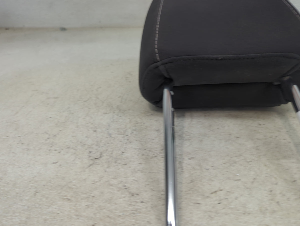 2013-2015 Ford Escape Headrest Head Rest Front Driver Seat Black 1470671 - Oemusedautoparts1.com