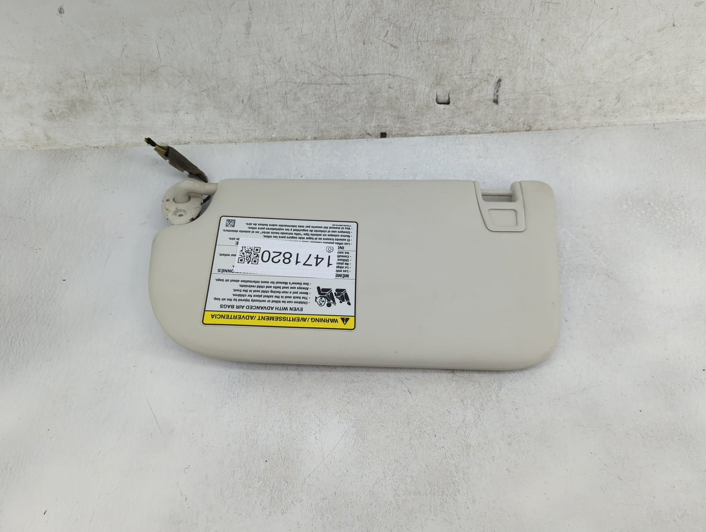 2013-2019 Ford Escape Sun Visor Shade Replacement Passenger Right Mirror Fits Fits 2013 2014 2015 2016 2017 2018 2019 OEM Us