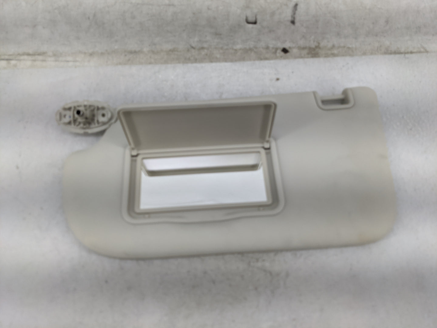2013-2019 Ford Escape Sun Visor Shade Replacement Driver Left Mirror Fits Fits 2013 2014 2015 2016 2017 2018 2019 OEM Used A