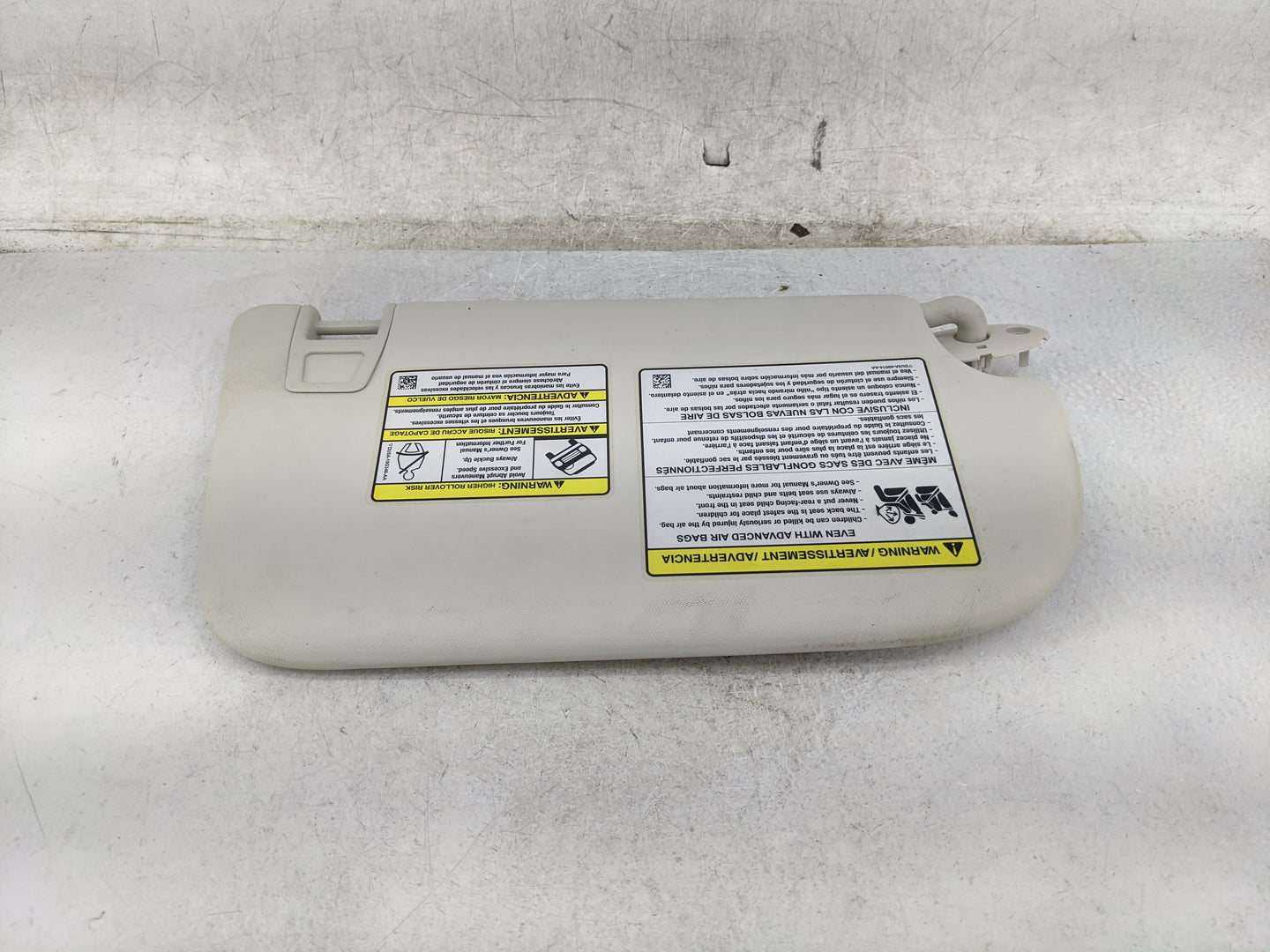2013-2019 Ford Escape Sun Visor Shade Replacement Driver Left Mirror Fits Fits 2013 2014 2015 2016 2017 2018 2019 OEM Used A