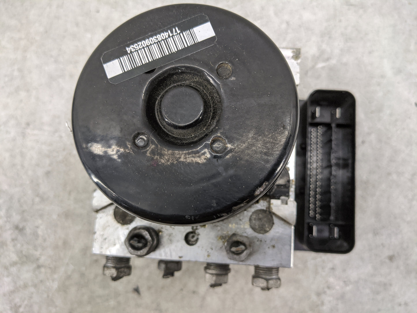 2013-2015 Ford Escape ABS Pump Control Module Replacement P/N:CV61-2C405-AG 5135300C0E Fits Fits 2013 2014 2015 OEM Used Aut