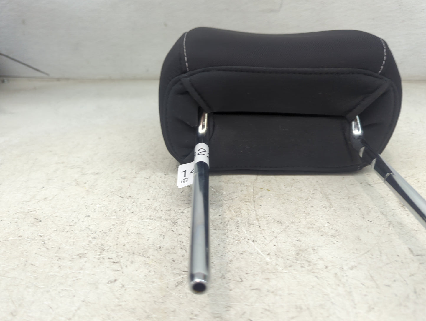 2014 Ford Escape Headrest Head Rest Front Driver Seat Black 1473224 - Oemusedautoparts1.com