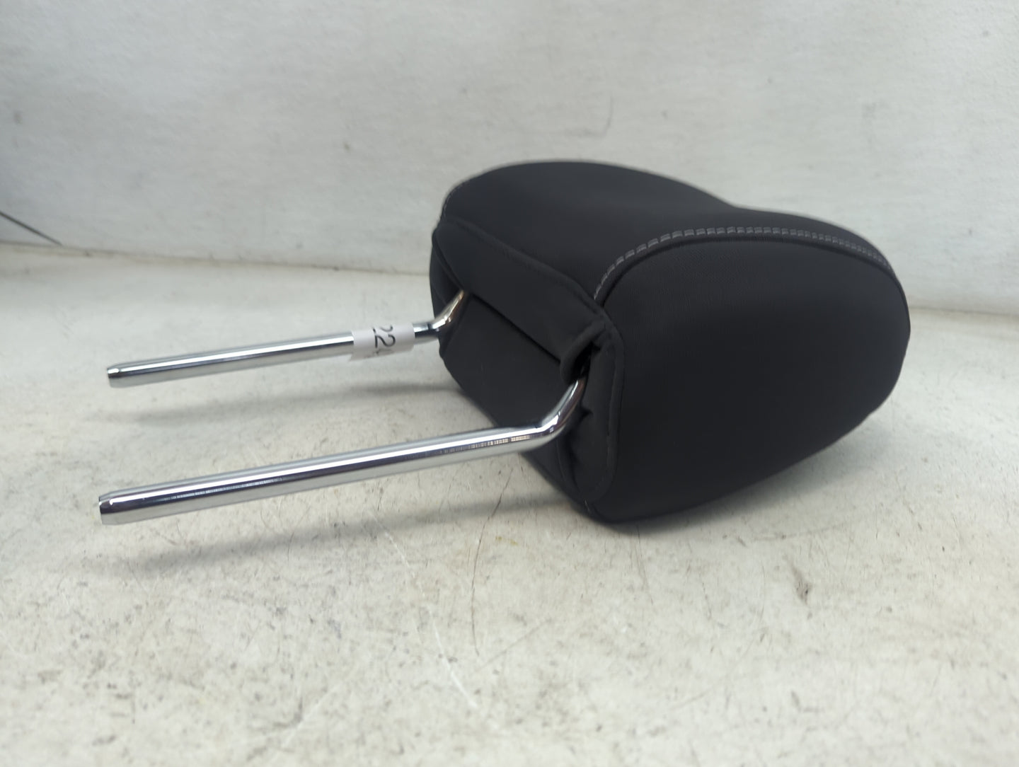 2014 Ford Escape Headrest Head Rest Front Driver Seat Black 1473224 - Oemusedautoparts1.com