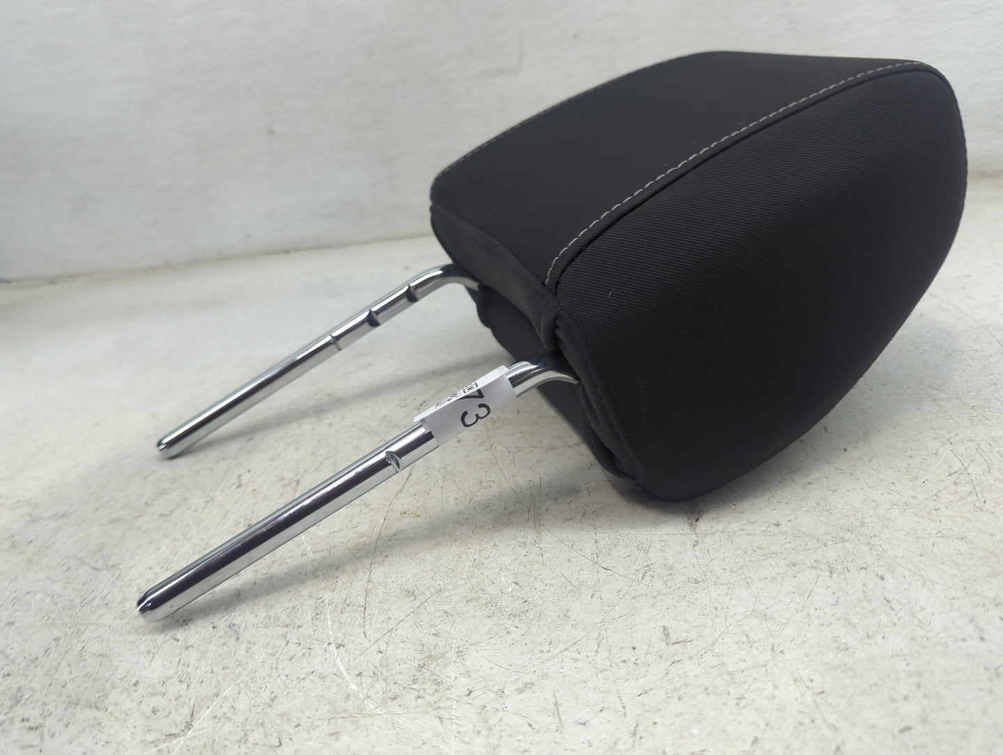 2014 Ford Escape Headrest Head Rest Front Driver Seat Black 1473224 - Oemusedautoparts1.com