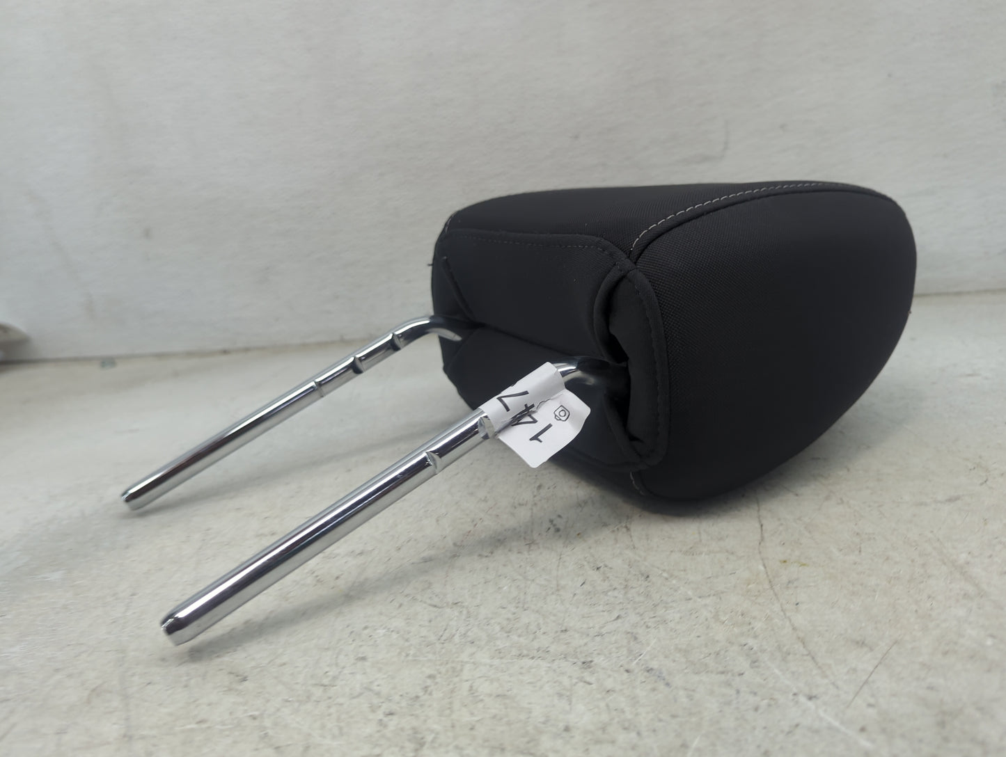 2014 Ford Escape Headrest Head Rest Front Driver Passenger Seat Fits OEM Used Auto Parts - Oemusedautoparts1.com