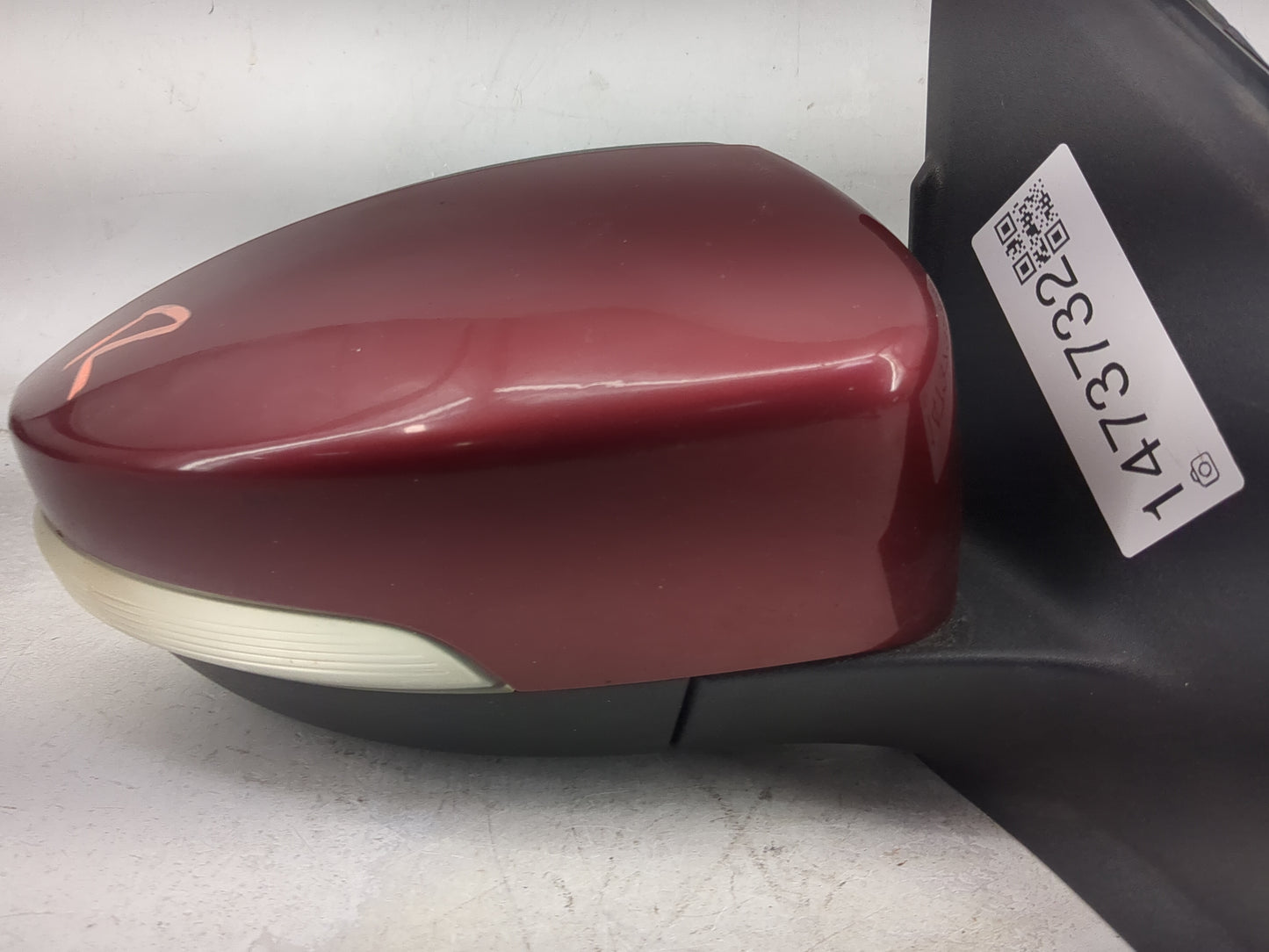 2013-2016 Ford Escape Passenger Side View Mirror - Right Door Mirror OEM Used - Oemusedautoparts1.com