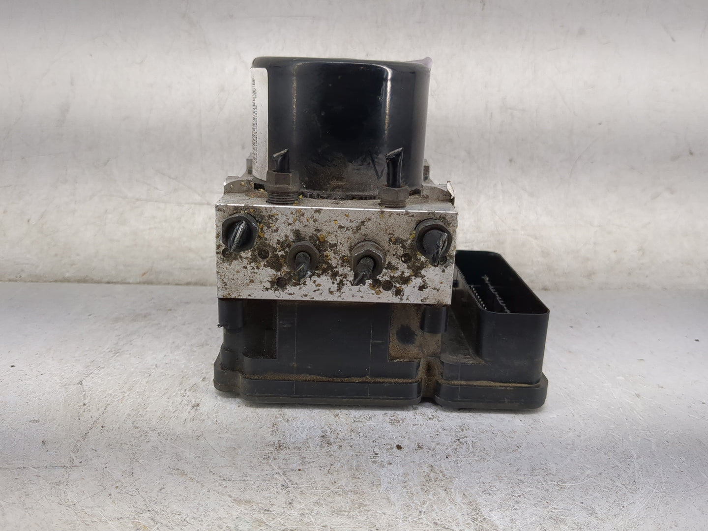 2013-2015 Ford Escape ABS Pump Control Module Replacement P/N:CV61-2C405-AG Fits Fits 2013 2014 2015 OEM Used Auto Parts - O