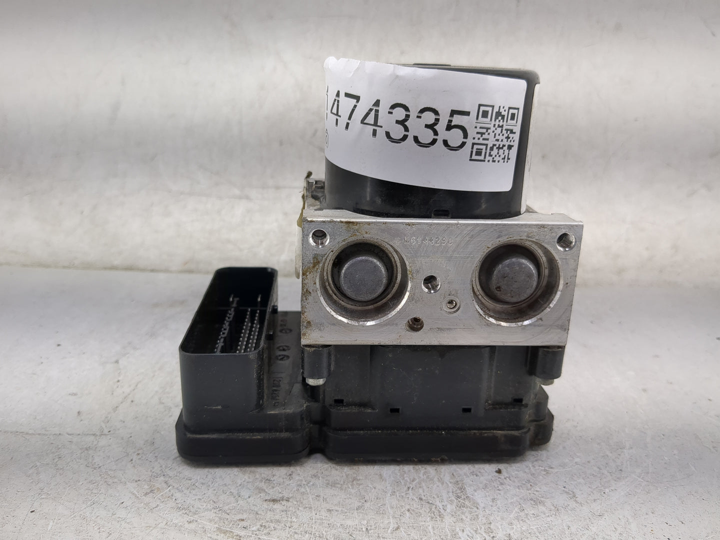 2013-2015 Ford Escape ABS Pump Control Module Replacement P/N:CV61-2C405-AG Fits Fits 2013 2014 2015 OEM Used Auto Parts - O