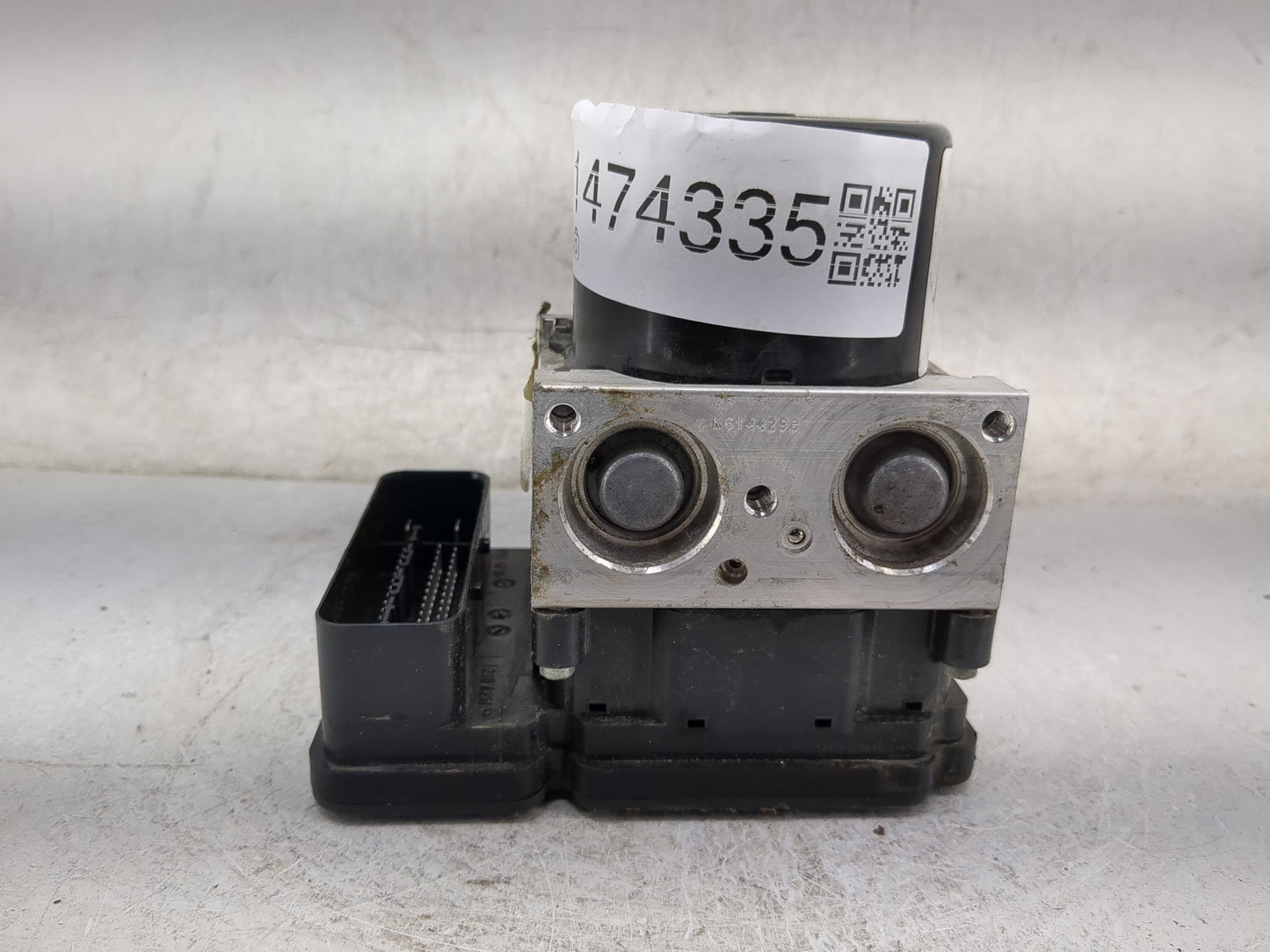 2013-2015 Ford Escape ABS Pump Control Module Replacement P/N:CV61-2C405-AG Fits Fits 2013 2014 2015 OEM Used Auto Parts - O