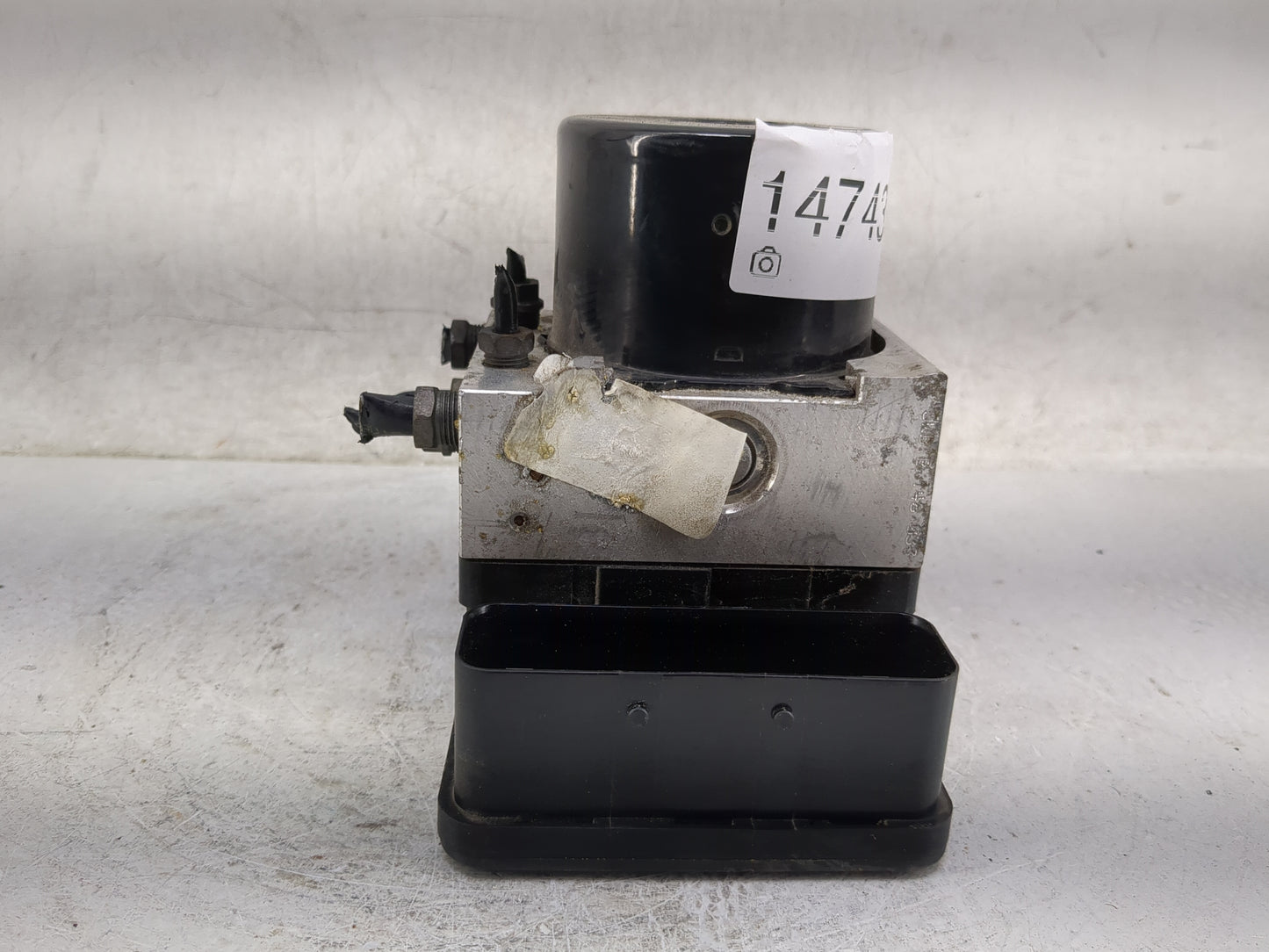 2013-2015 Ford Escape ABS Pump Control Module Replacement P/N:CV61-2C405-AG Fits Fits 2013 2014 2015 OEM Used Auto Parts - O