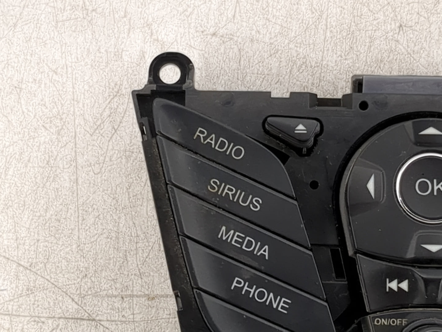 2013-2016 Ford Escape Radio Control Panel 1475117 - Oemusedautoparts1.com