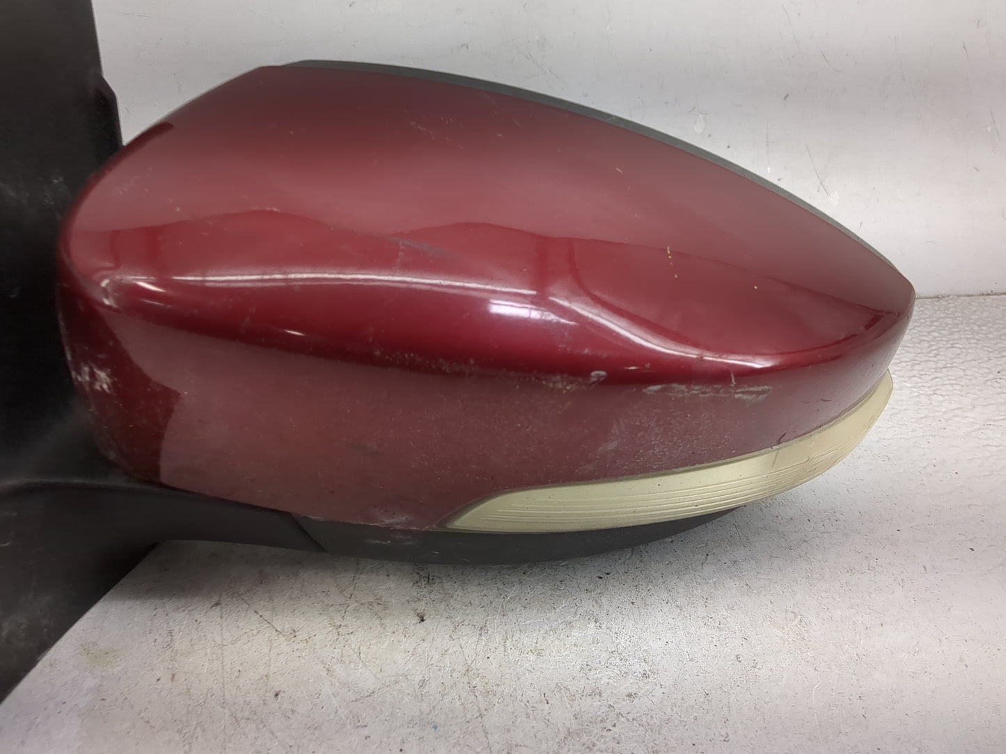 2013-2016 Ford Escape Driver Side View Mirror - Left Door Mirror OEM Used - Oemusedautoparts1.com