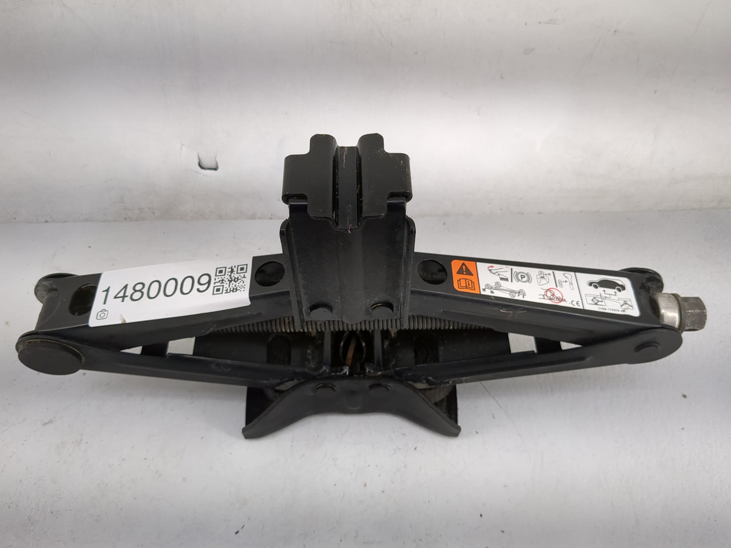 2014 Ford Escape Spare Scissor Car Jack Black - Oemusedautoparts1.com