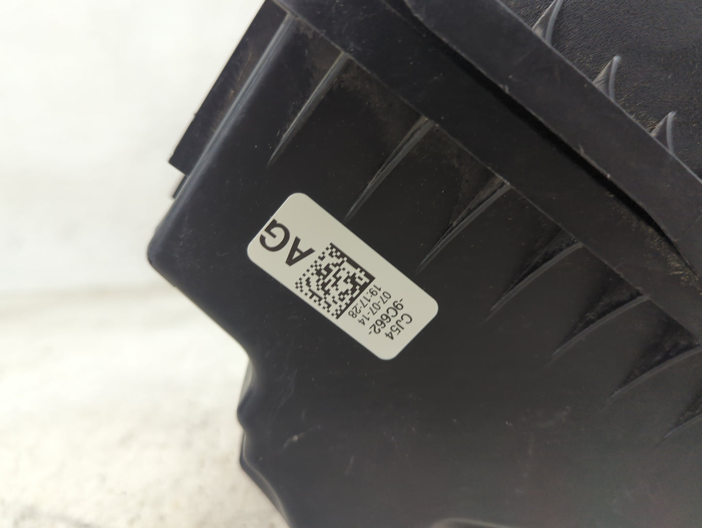 2014 Ford Escape Air Cleaner Intake-duct Hose Tube - Oemusedautoparts1.com