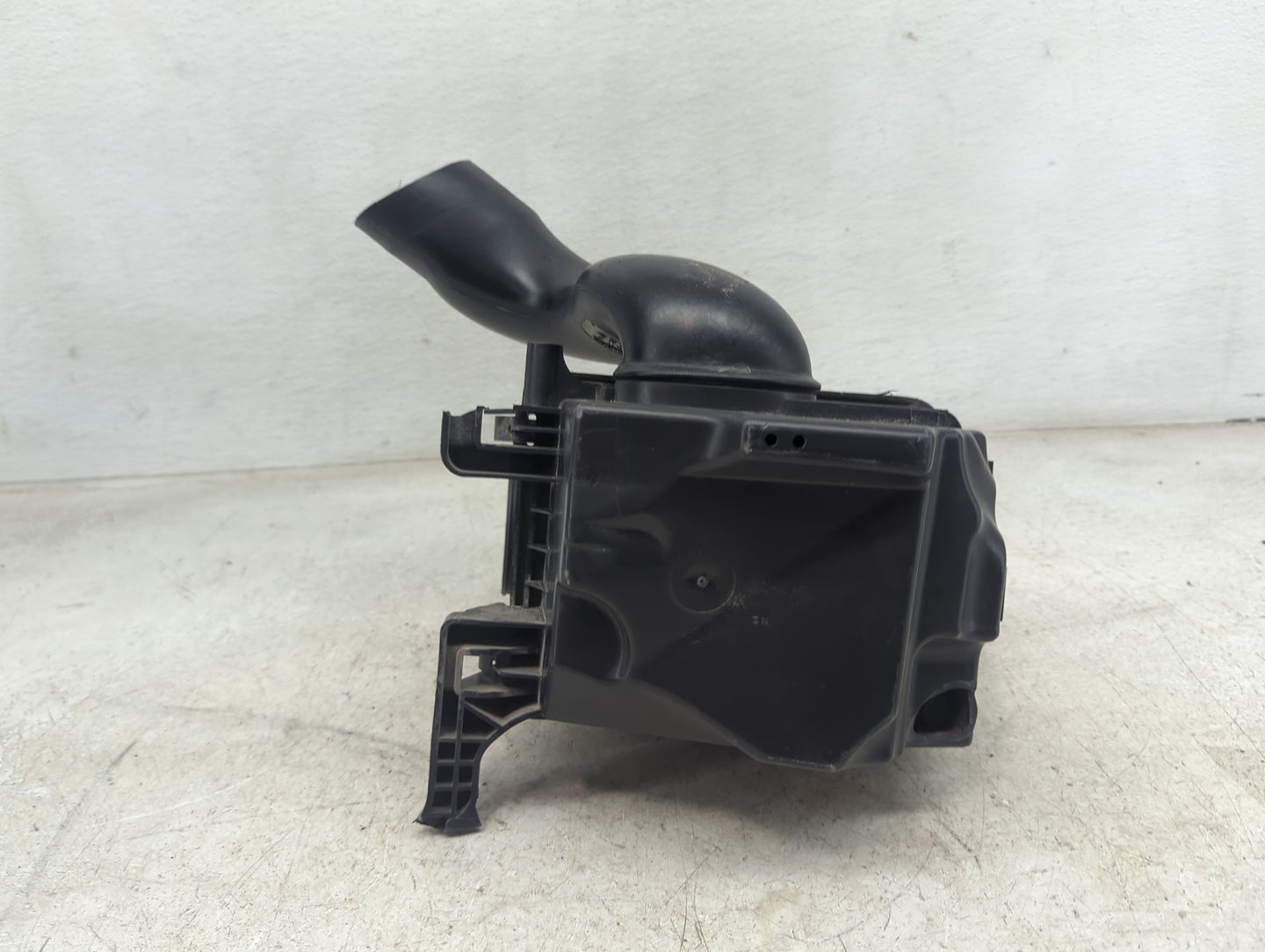 2014 Ford Escape Air Cleaner Intake-duct Hose Tube - Oemusedautoparts1.com