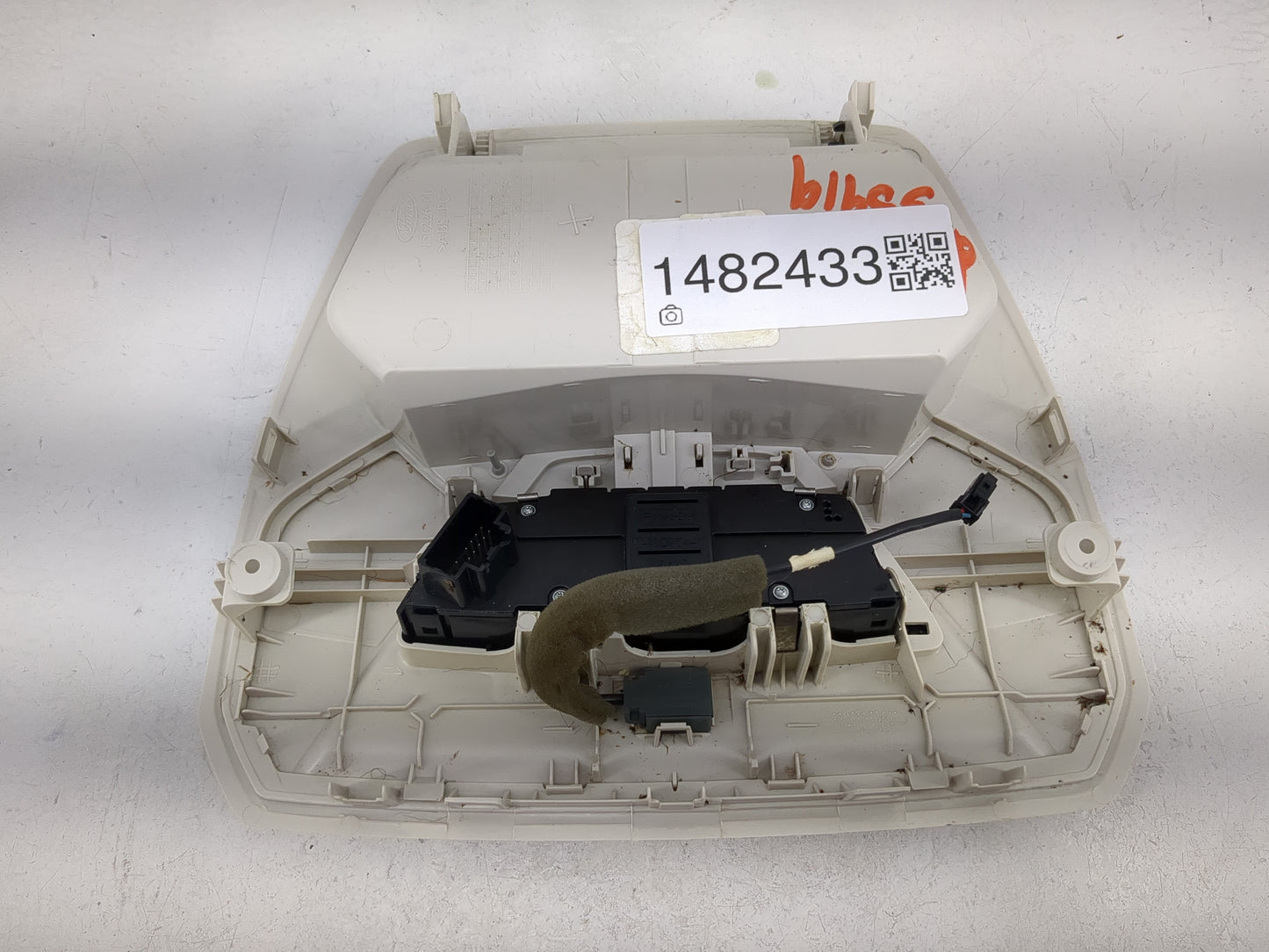 2014 Ford Escape Overhead Roof Console Tan - Oemusedautoparts1.com