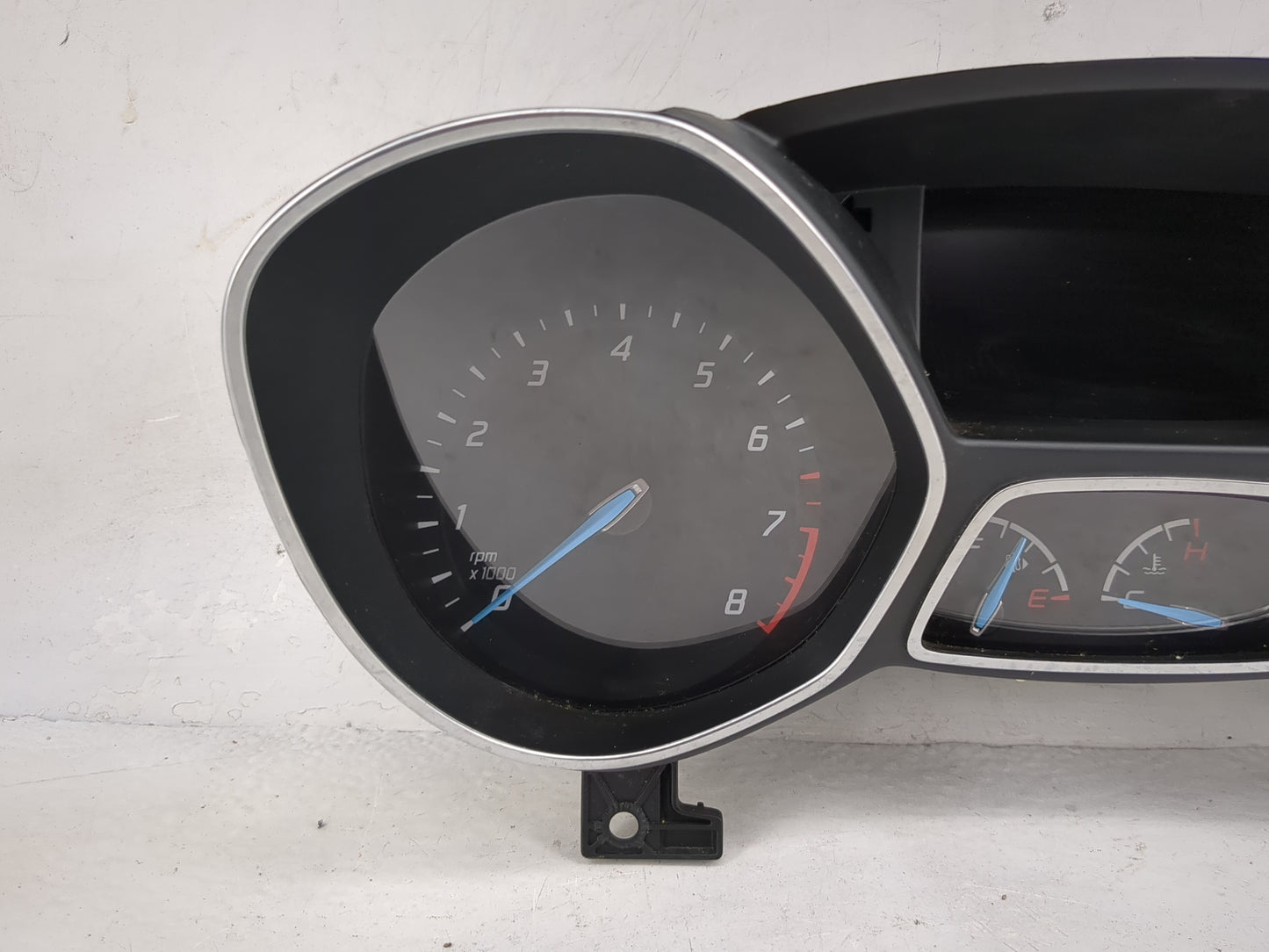 2014 Ford Escape Instrument Cluster Speedometer Gauges P/N:CV4T-14C026-BH 5D1H67008B Miles: Fits OEM Used Auto Parts - Oemus