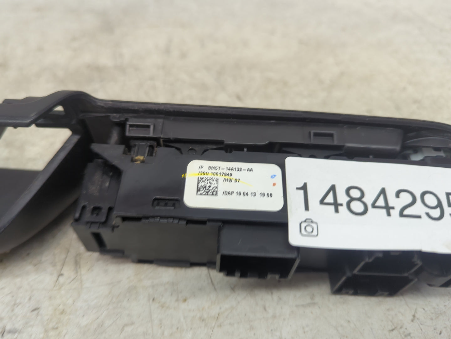 2013-2019 Ford Escape Master Power Window Switch Replacement Driver Side Left P/N:BM5T-14A132-AA Fits OEM Used Auto Parts - 