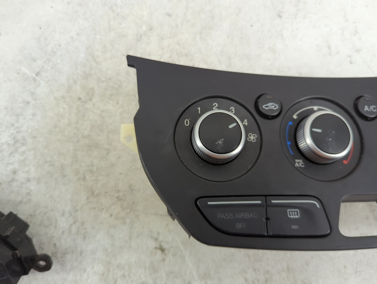 2013-2016 Ford Escape Climate Control Module Temperature AC/Heater Replacement Fits Fits 2013 2014 2015 2016 OEM Used Auto P