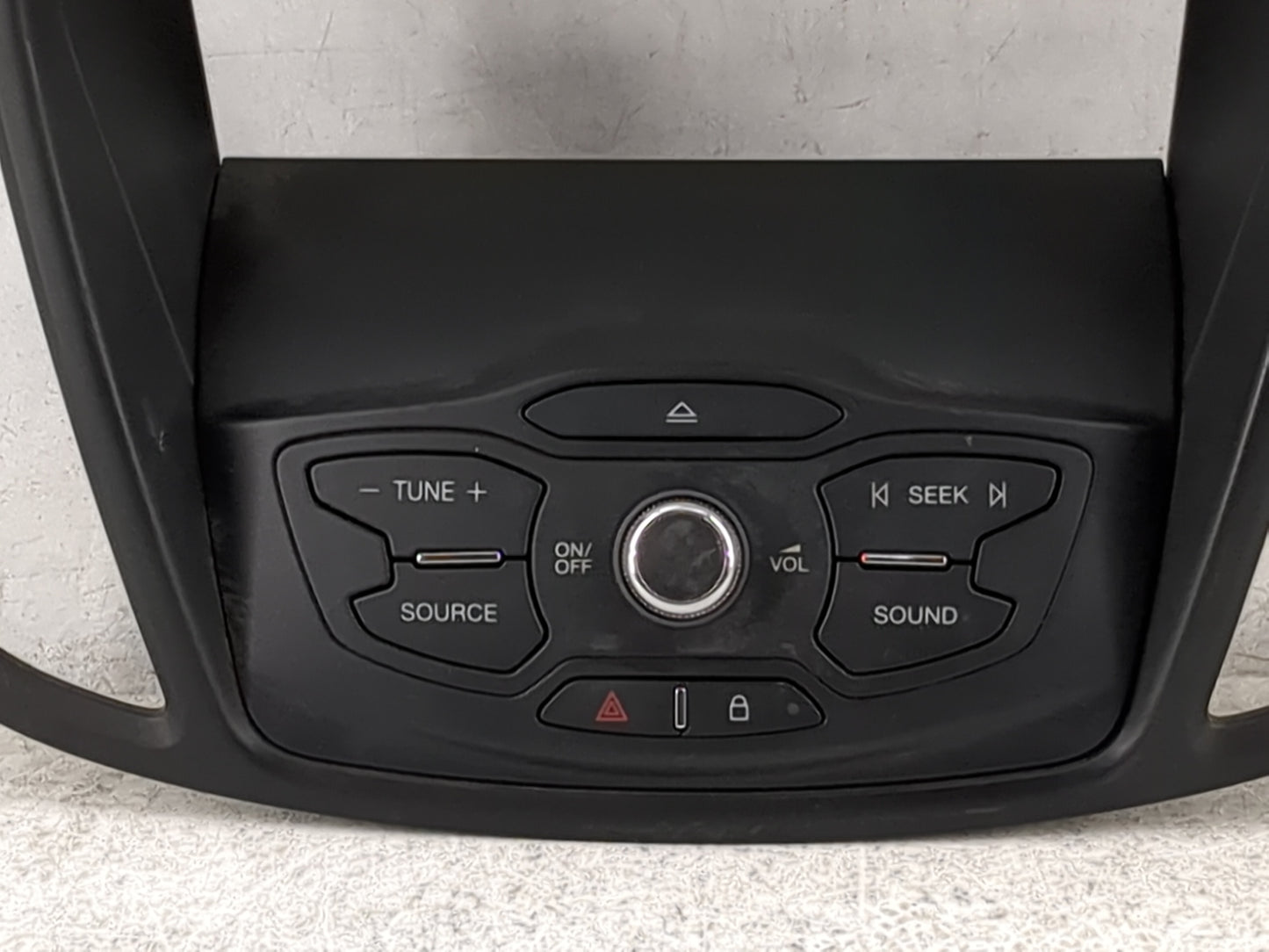 2013-2016 Ford Escape Radio Control Panel 1491266 - Oemusedautoparts1.com