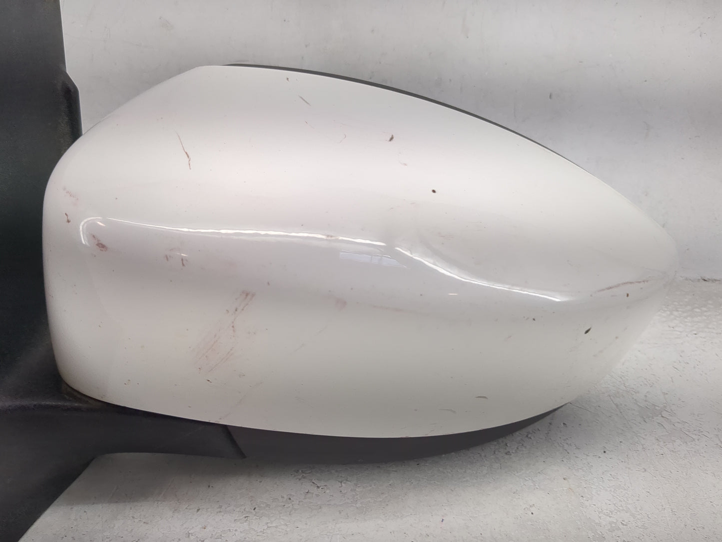 2013-2016 Ford Escape Driver Side View Mirror - Left Door Mirror OEM Used - Oemusedautoparts1.com