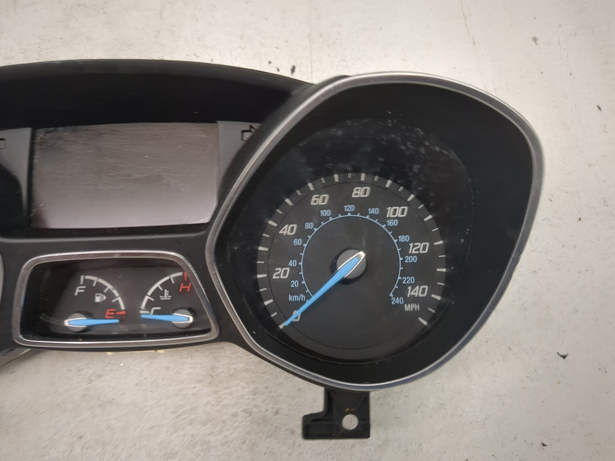 2013-2014 Ford Escape Instrument Cluster Speedometer Gauges P/N:V9C3ST-10894 Miles:124K Fits Fits 2013 2014 OEM Used Auto Pa